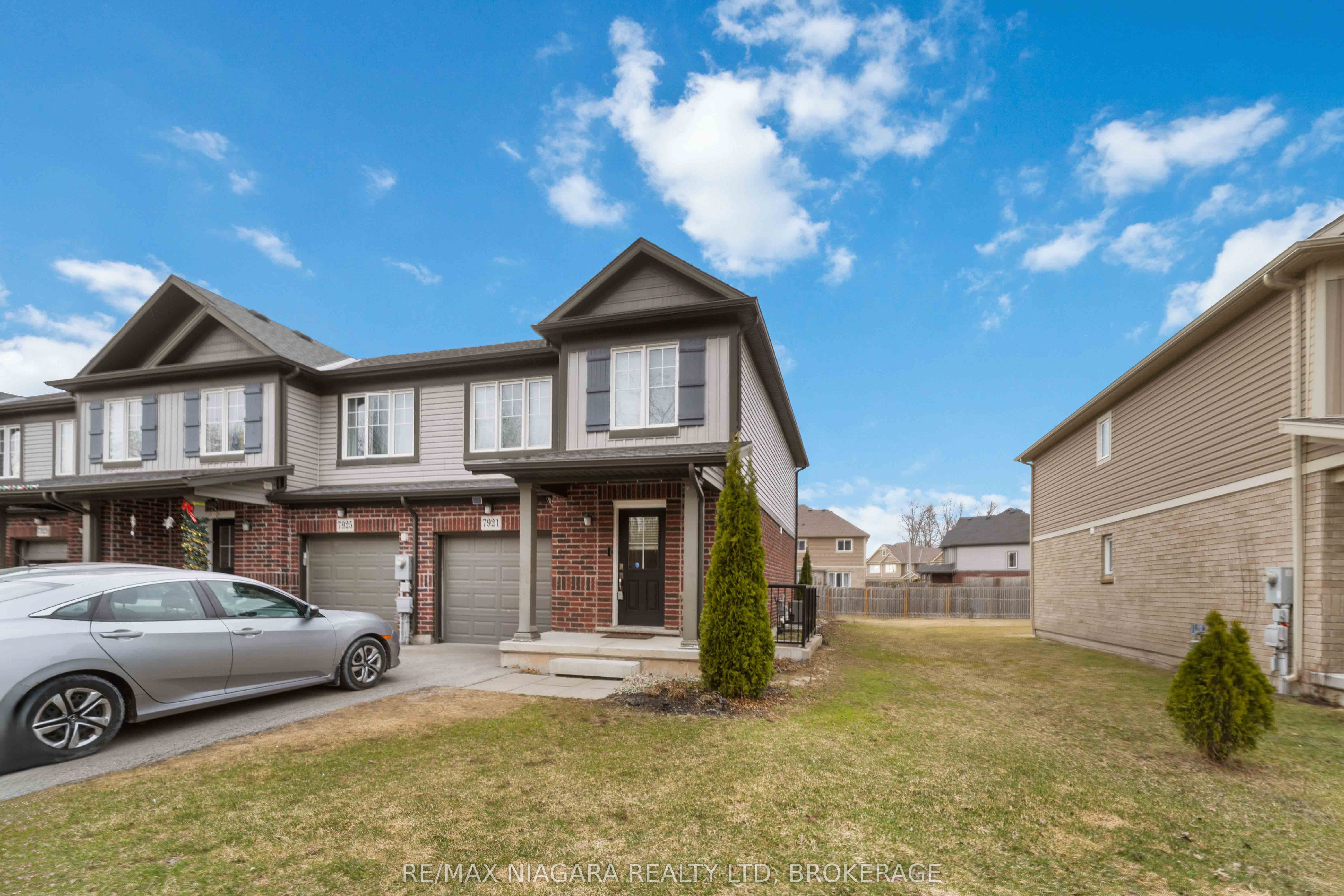 7921 Oldfield Road Property Photo