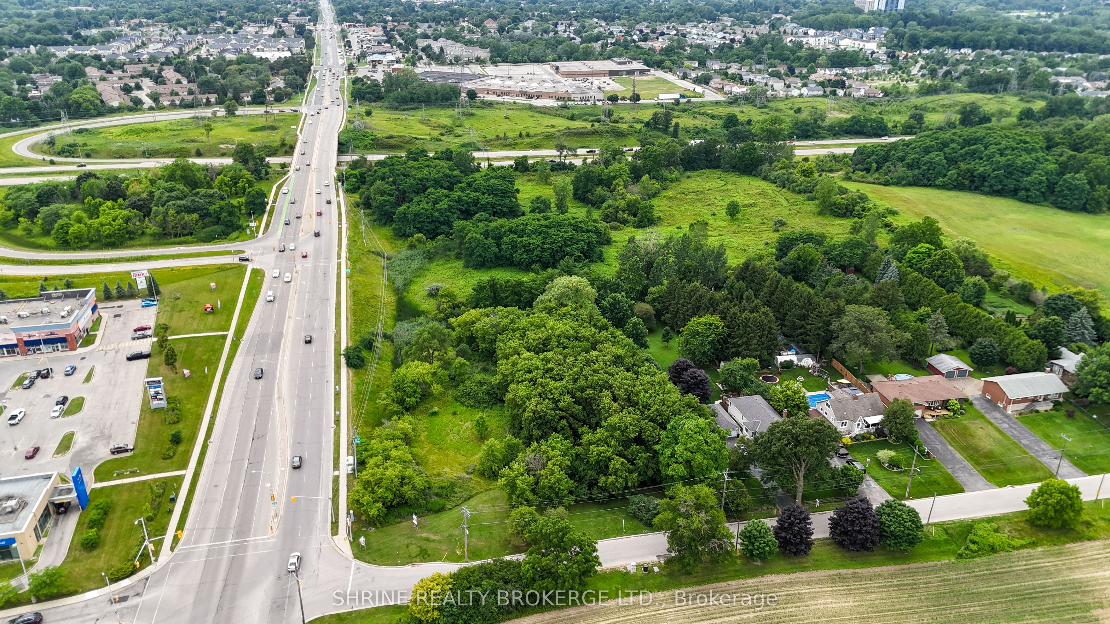 179 Meadowlily Road Property Photo 2
