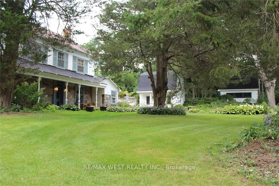 9340 Danforth Road Property Photo