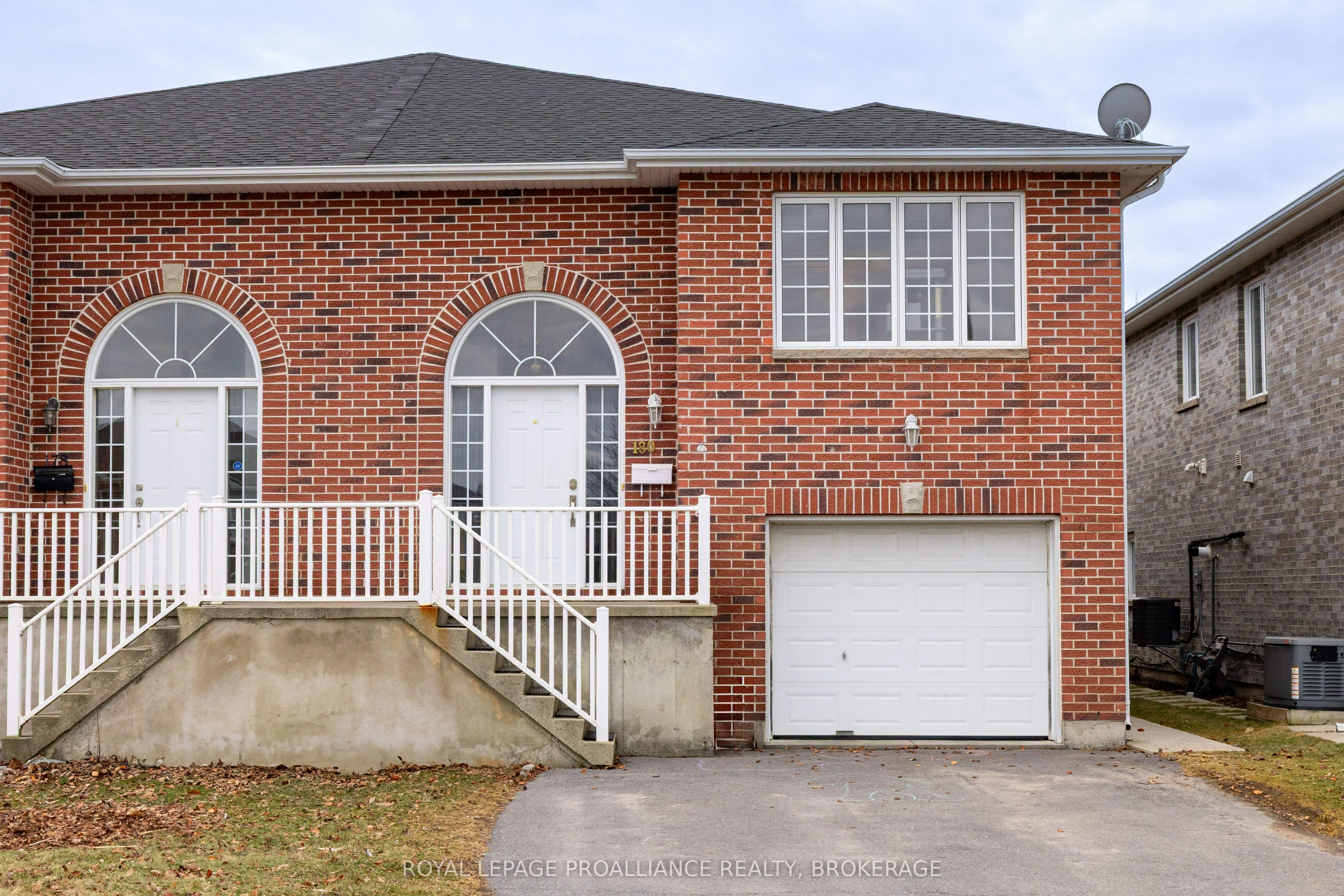 180 Briceland Street Property Photo