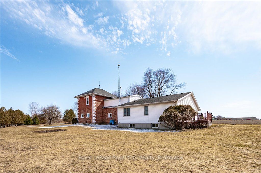 8510 Highway 6 N/a Property Photo 11