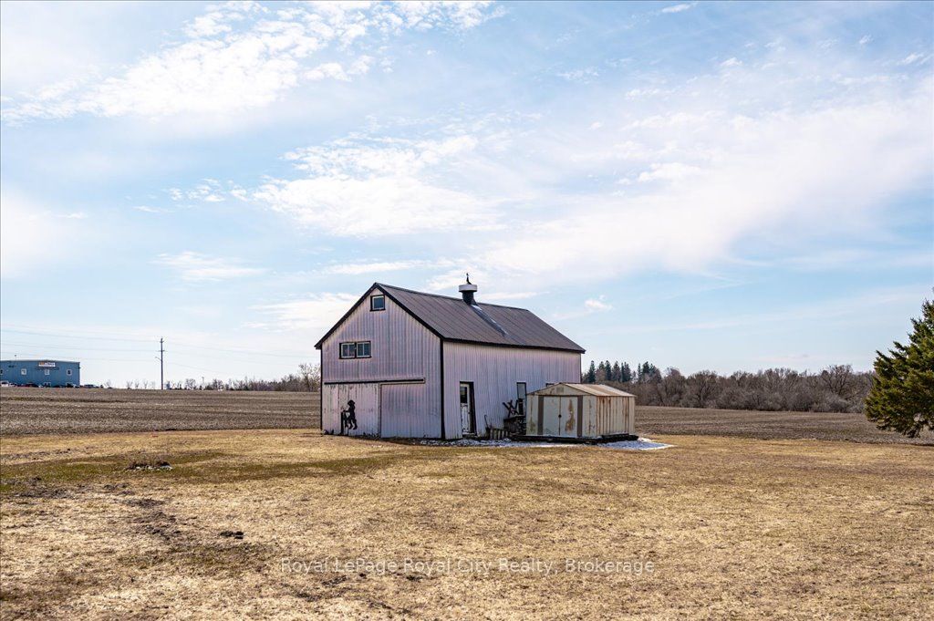 8510 Highway 6 N/a Property Photo 12