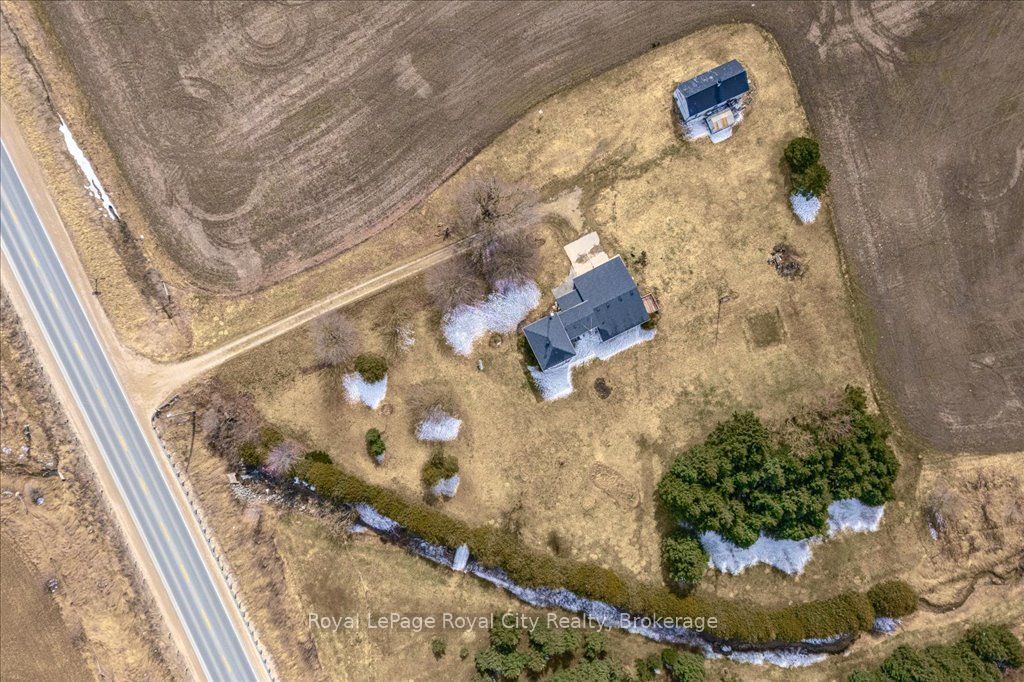 8510 Highway 6 N/a Property Photo 14