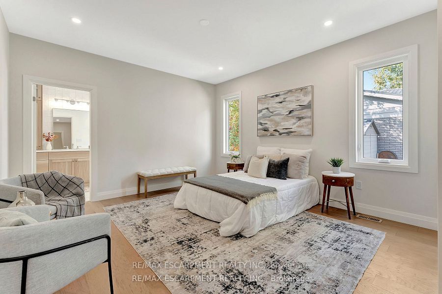 605 St. Andrew Street Property Photo 16