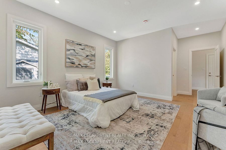 605 St. Andrew Street Property Photo 17