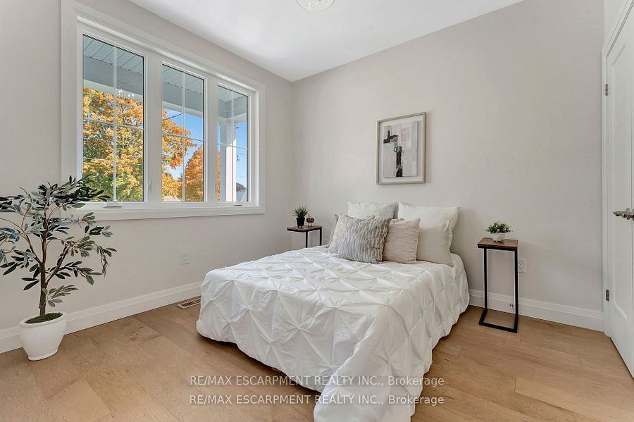 605 St. Andrew Street Property Photo 20