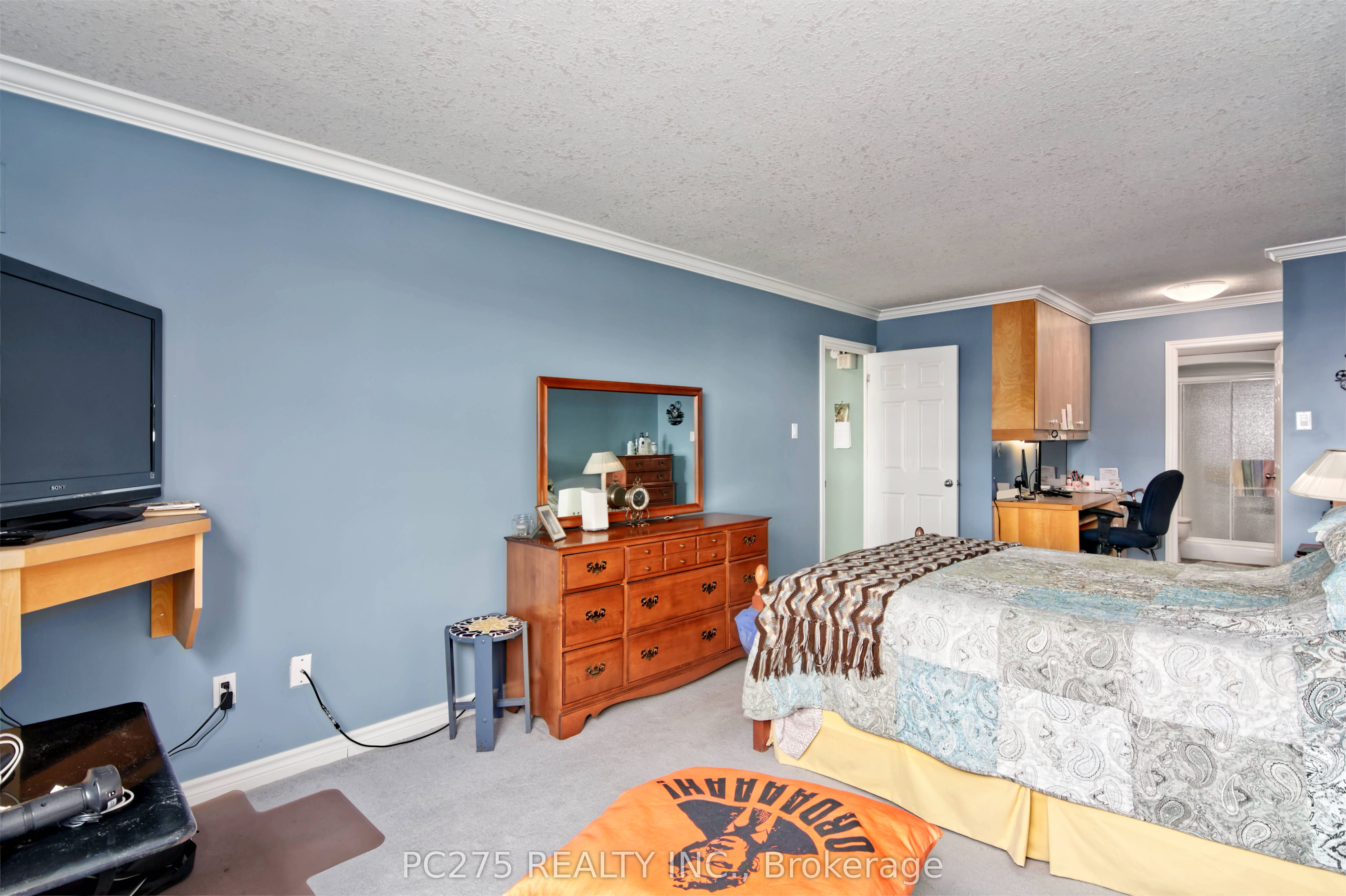 389 Dundas Street 1806 Property Photo 21