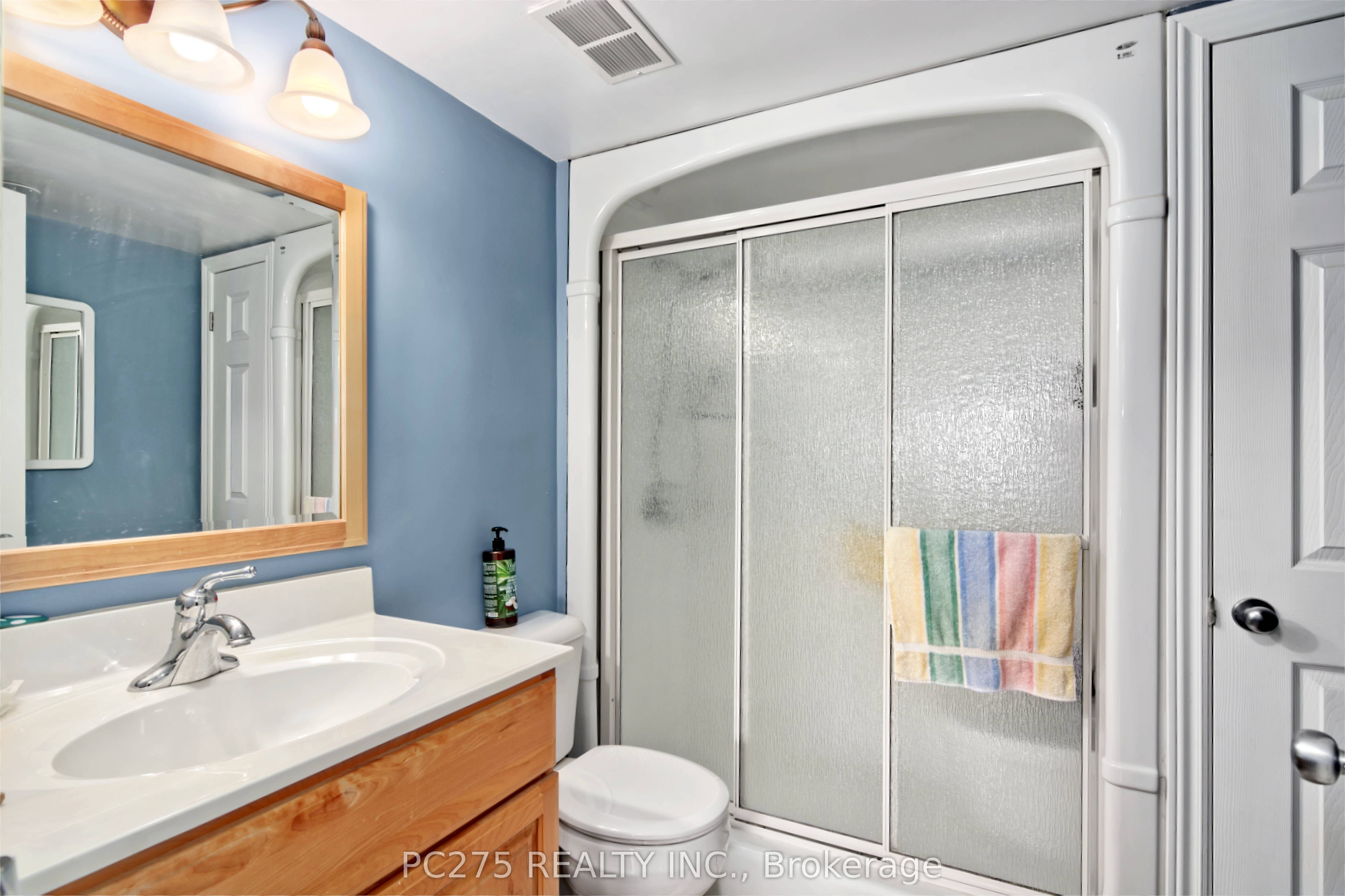 389 Dundas Street 1806 Property Photo 23