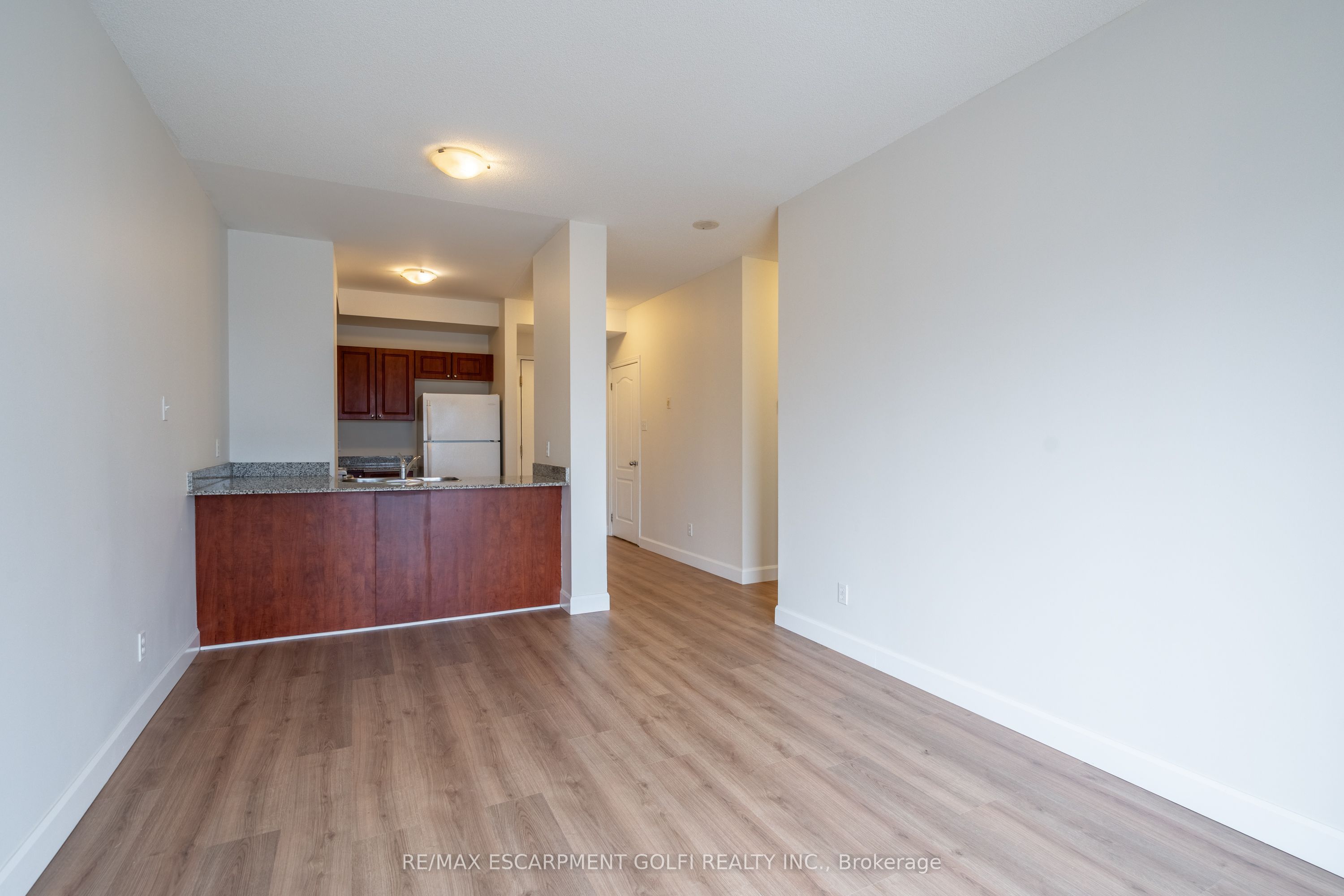#1206 - 135 James Street Property Photo 17