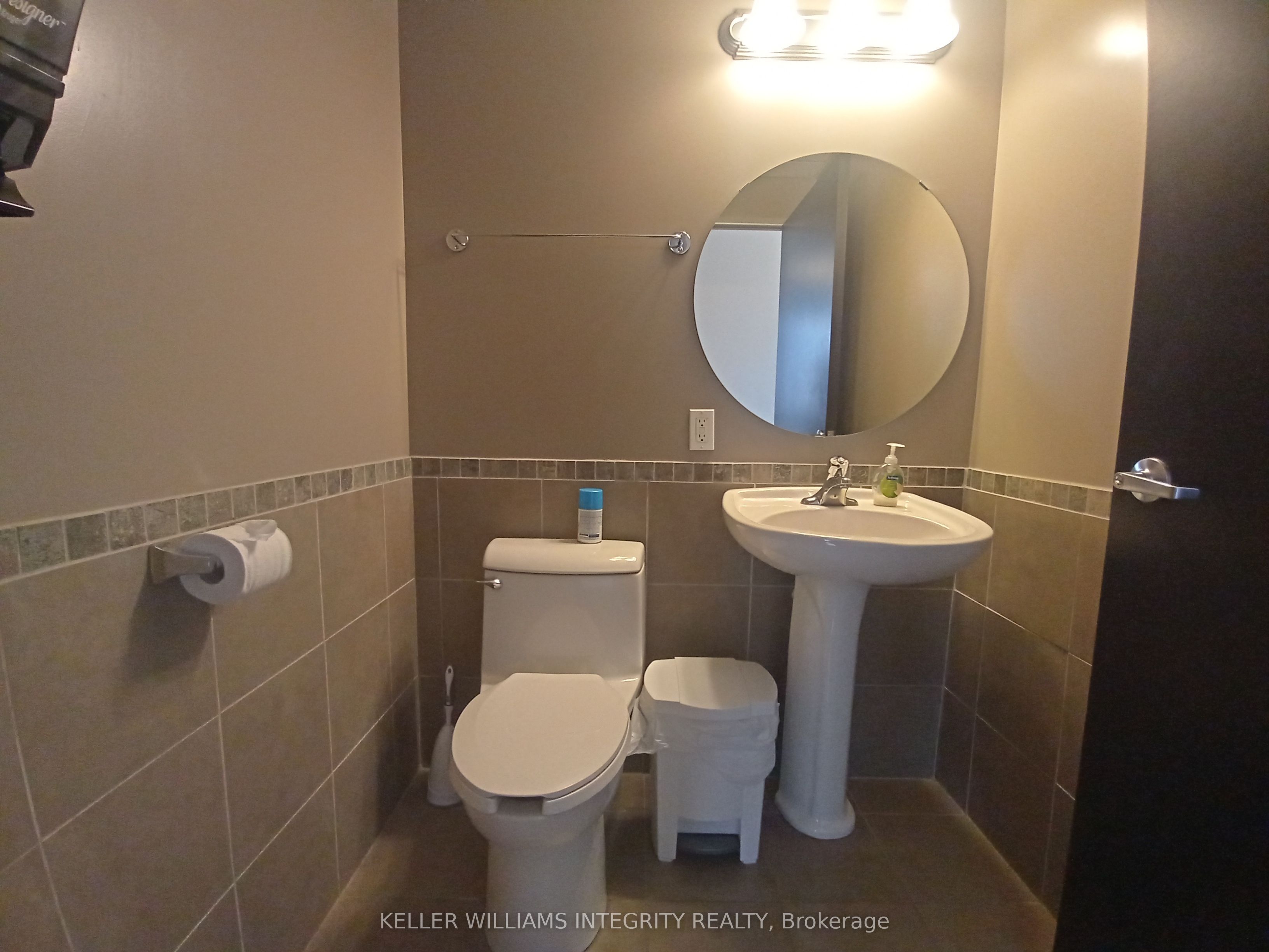 #5 - 300 Terry Fox Drive Property Photo 10