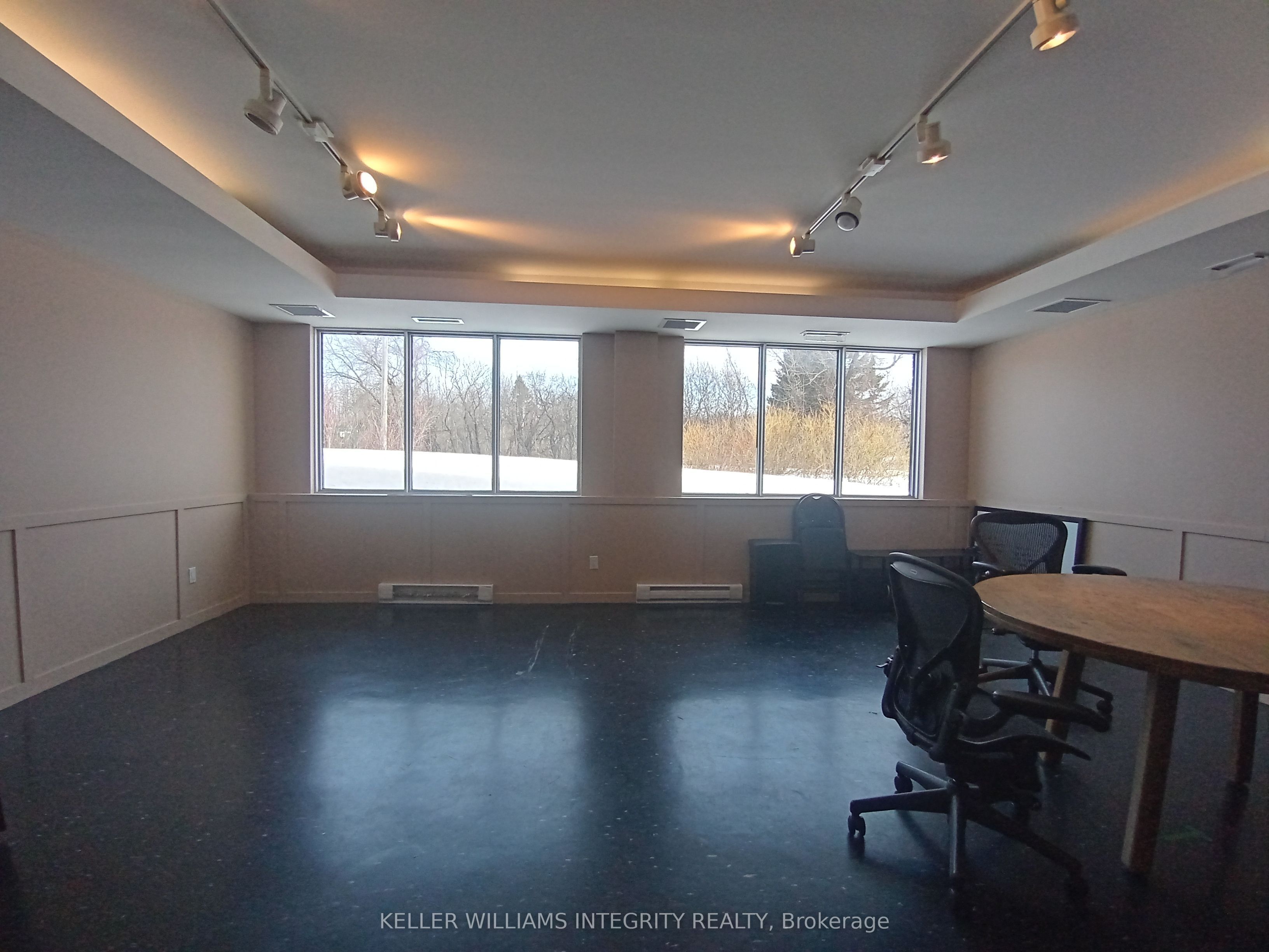 #5 - 300 Terry Fox Drive Property Photo 32