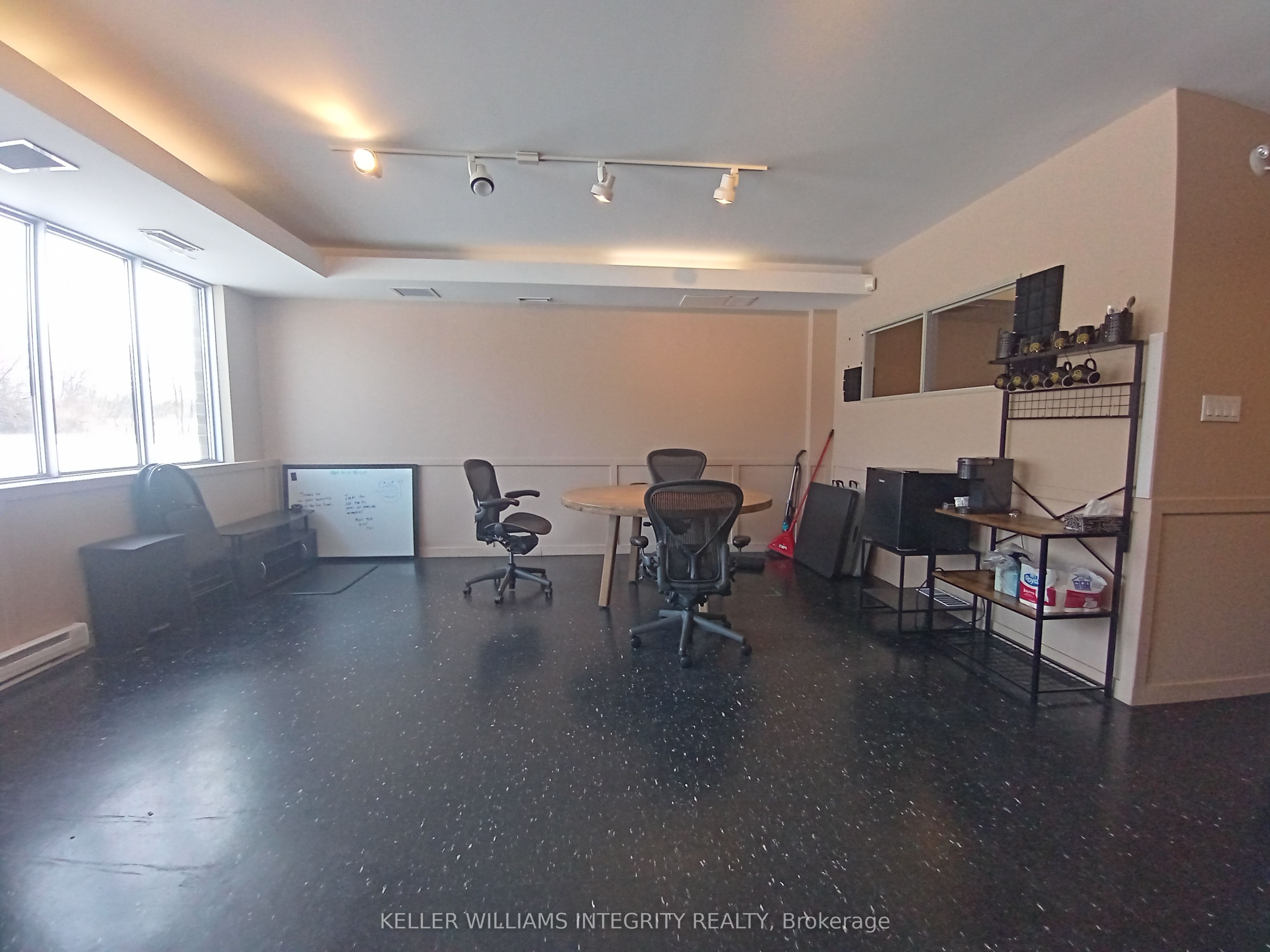 #5 - 300 Terry Fox Drive Property Photo 33