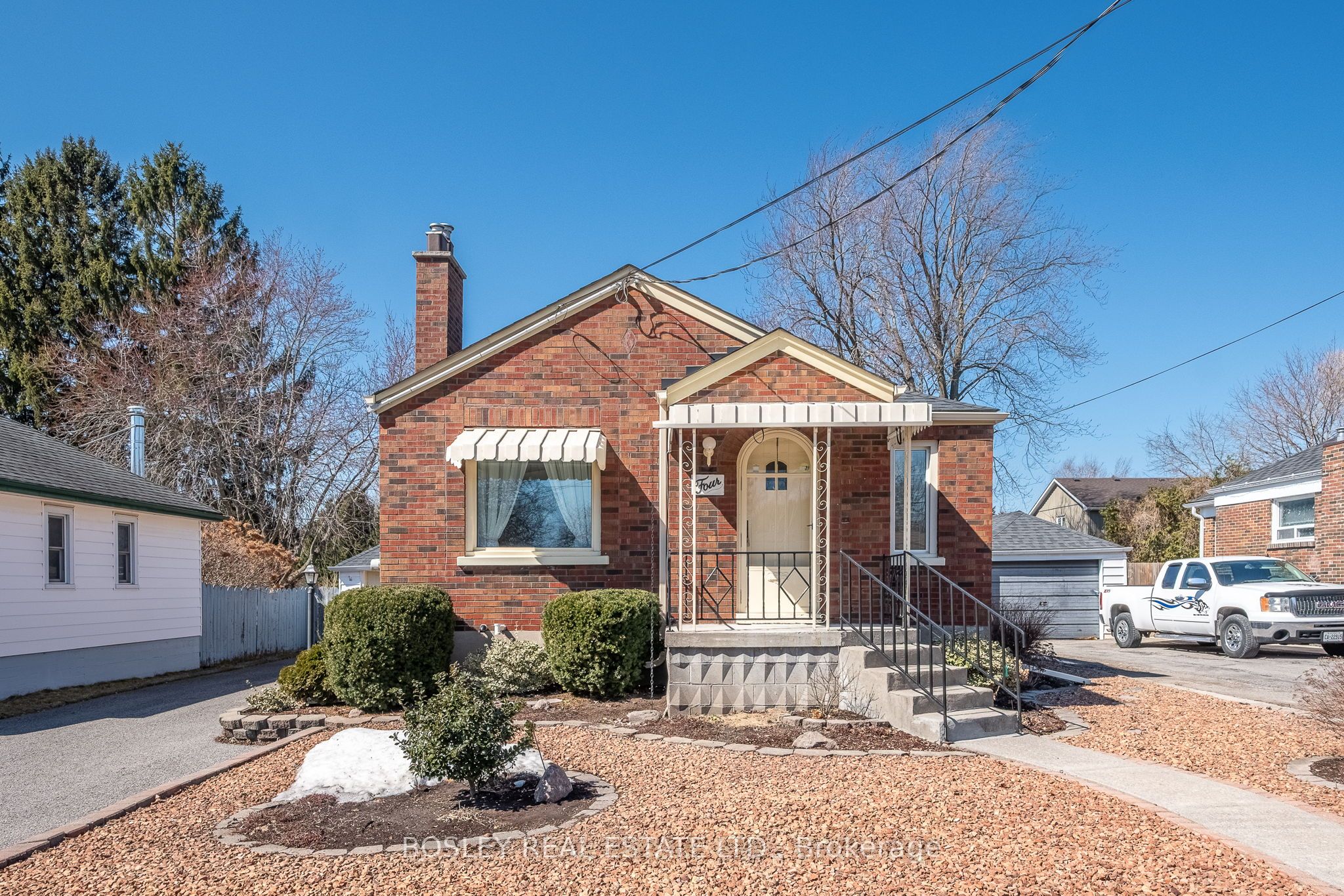 4 Caroline Street Property Photo