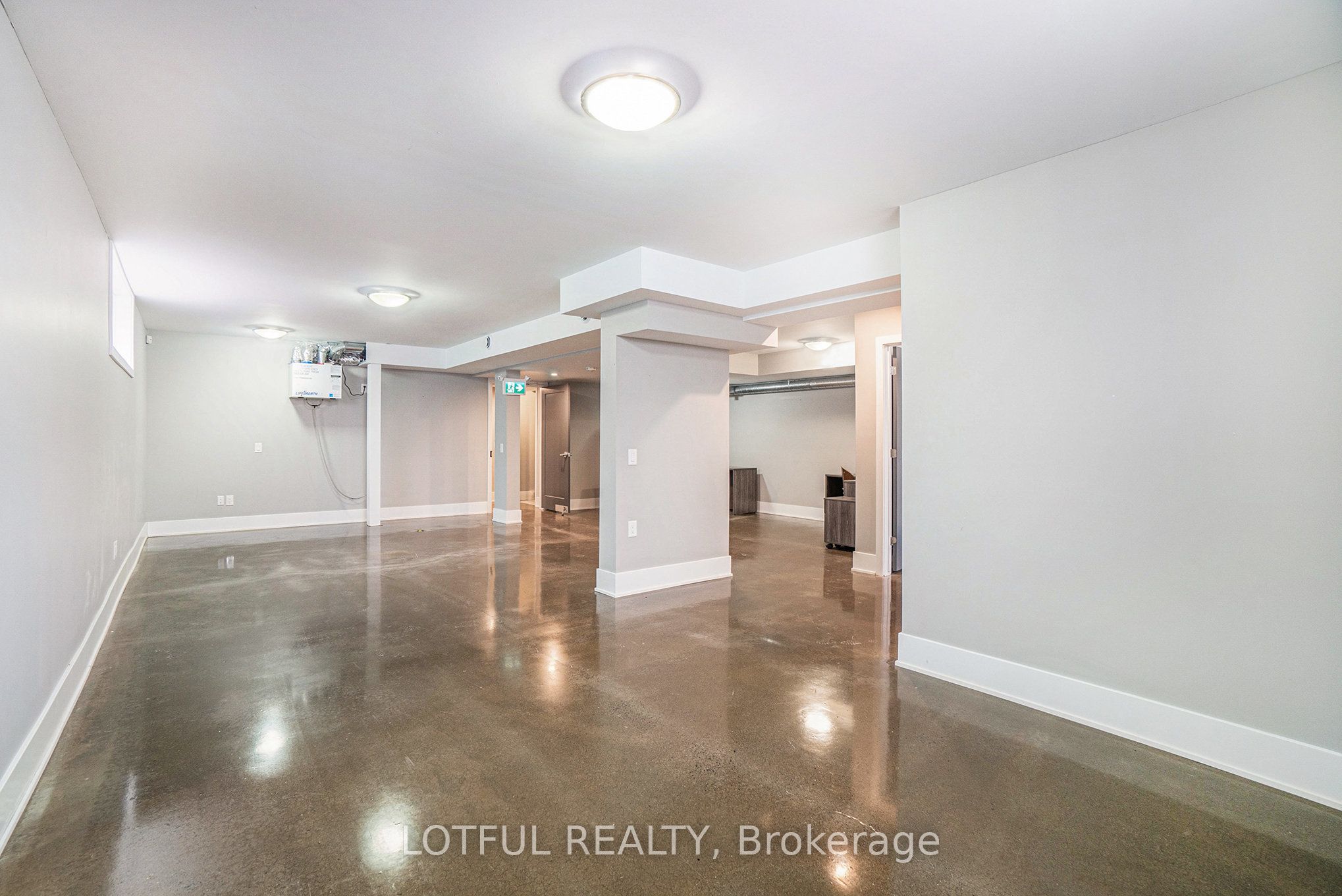 #b - 1535 Chatelain Avenue Property Photo 3