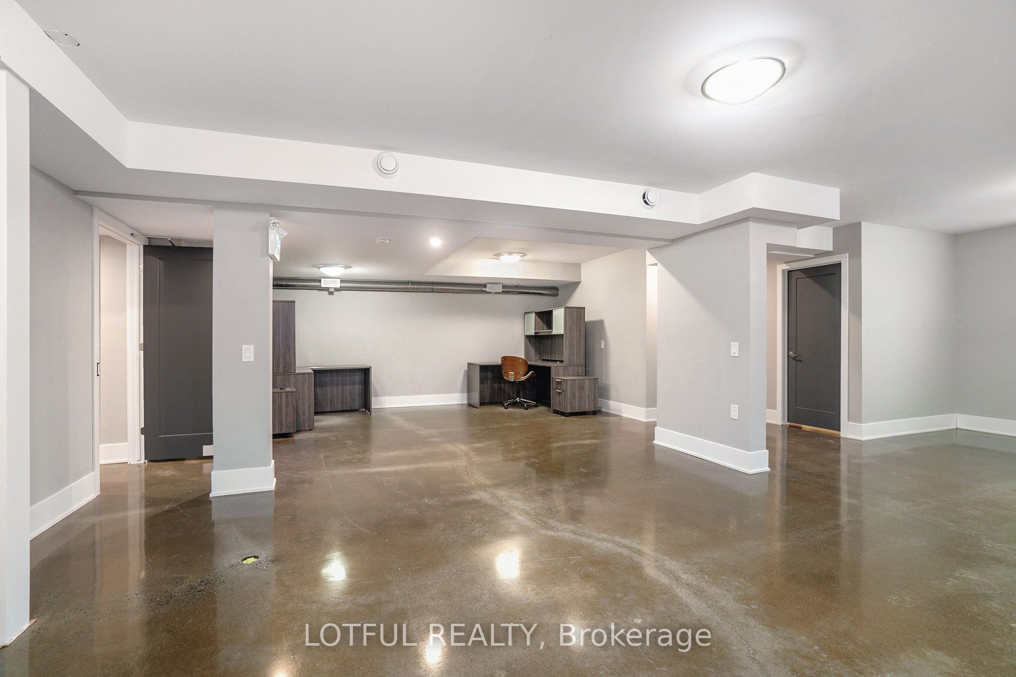 #b - 1535 Chatelain Avenue Property Photo 5