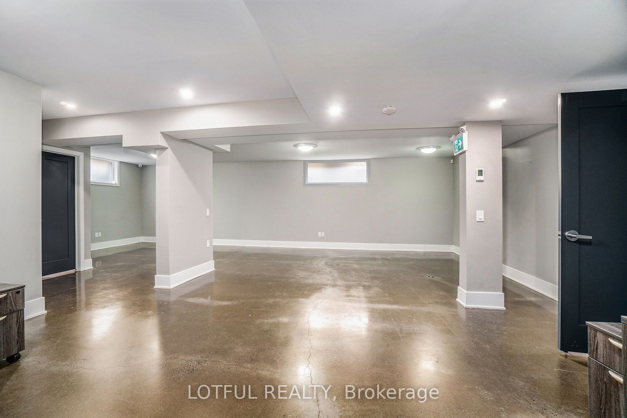#b - 1535 Chatelain Avenue Property Photo 9