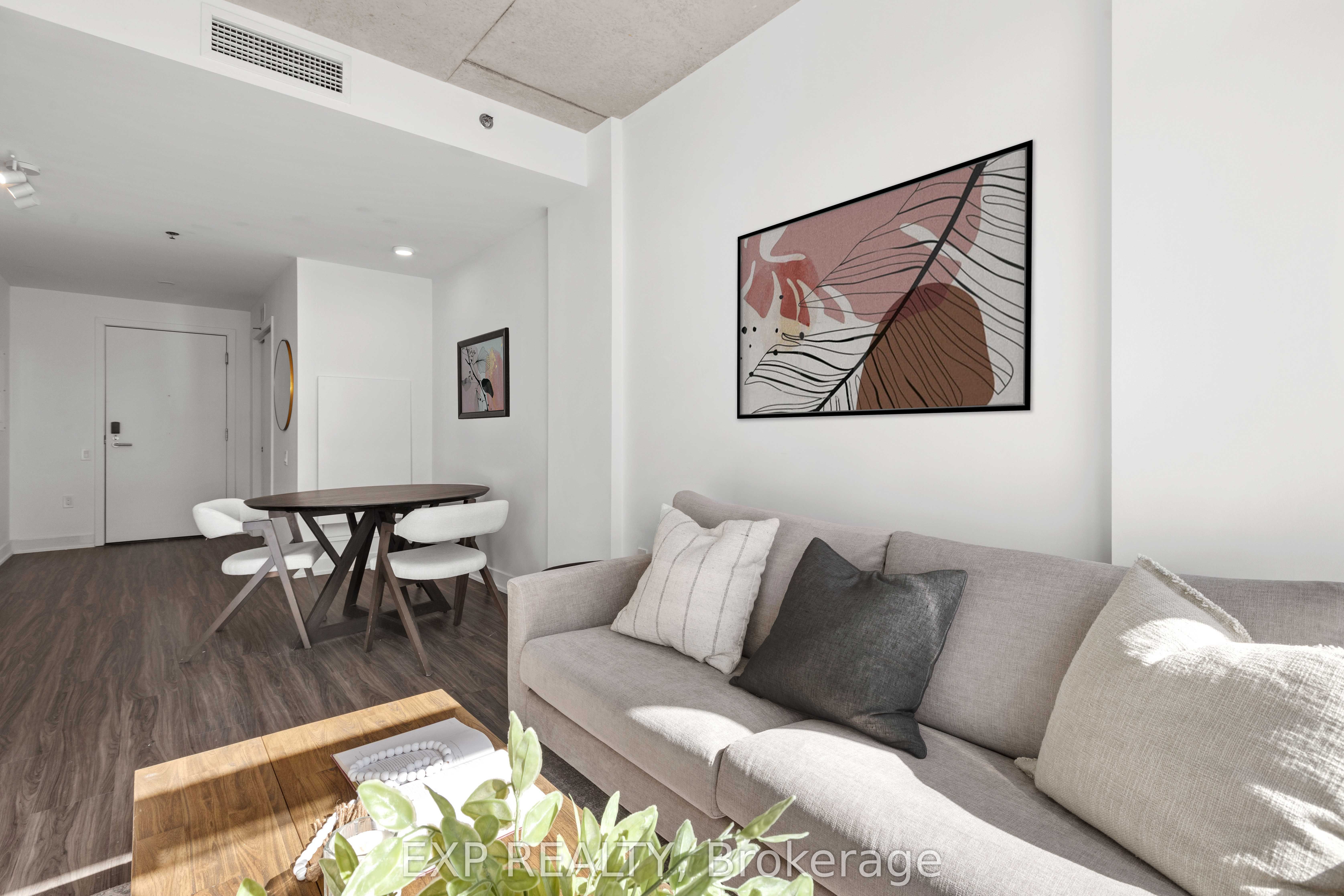 #309 - 1366 Carling Avenue Property Photo 4