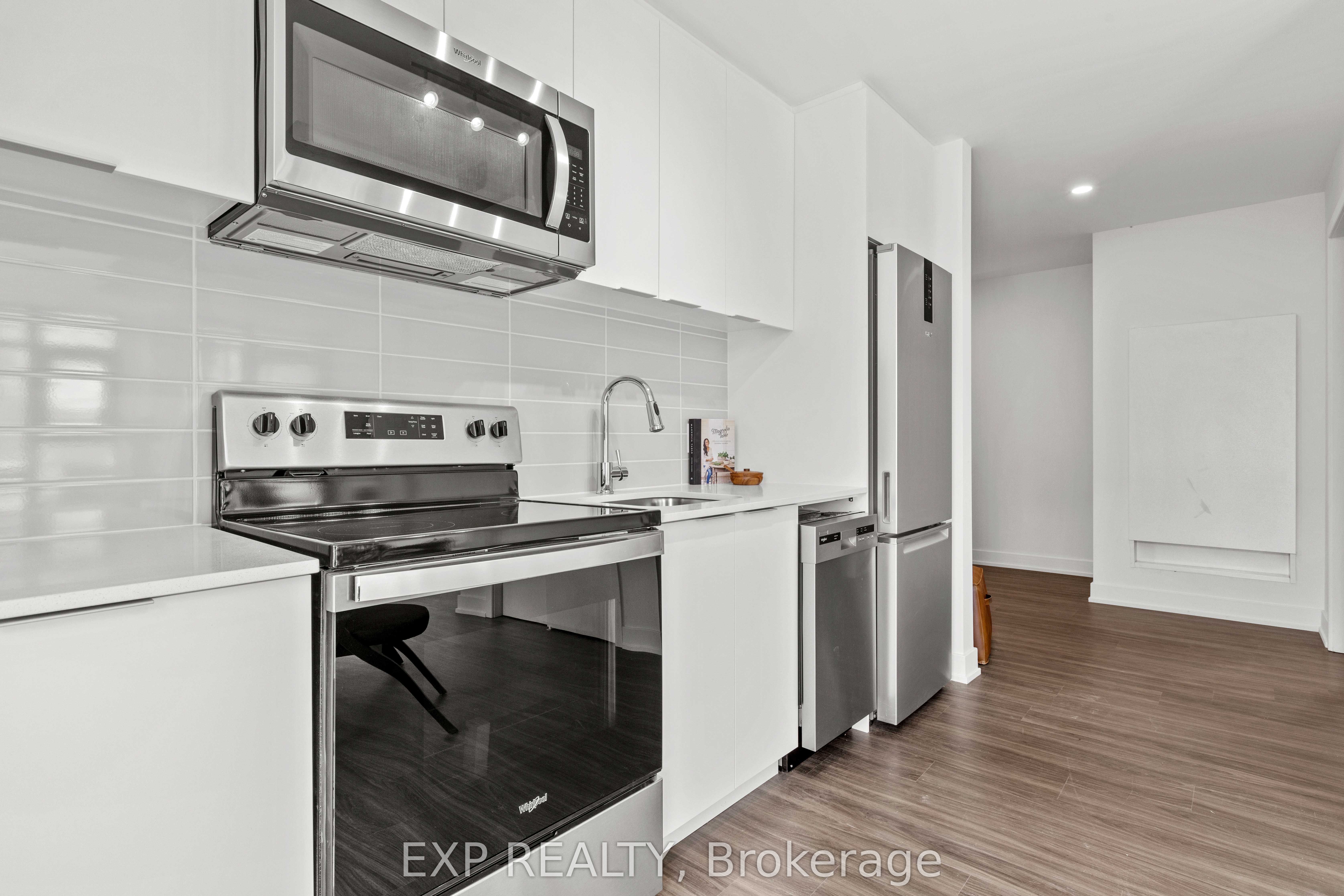 #309 - 1366 Carling Avenue Property Photo 5