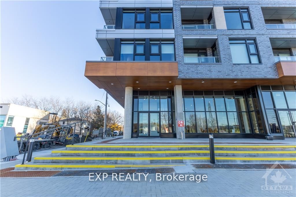 1366 Carling Ave Property Photo