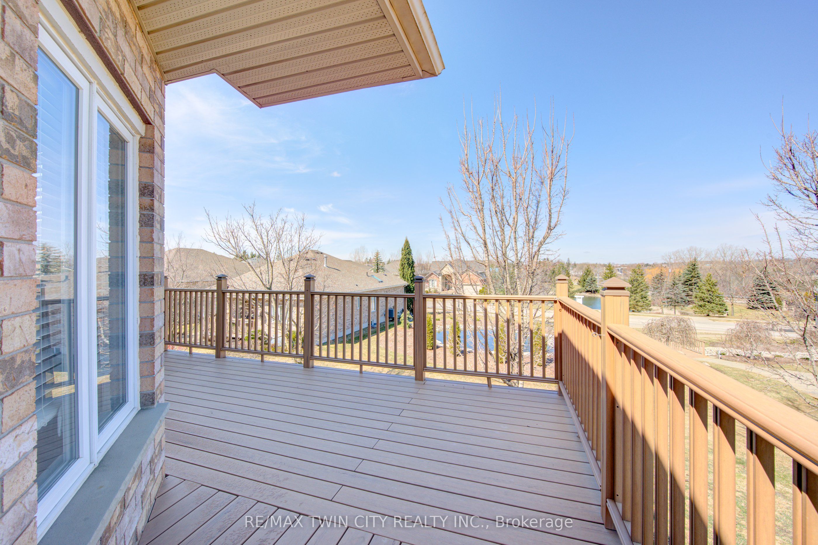 40 Devonshire Drive Property Photo 30