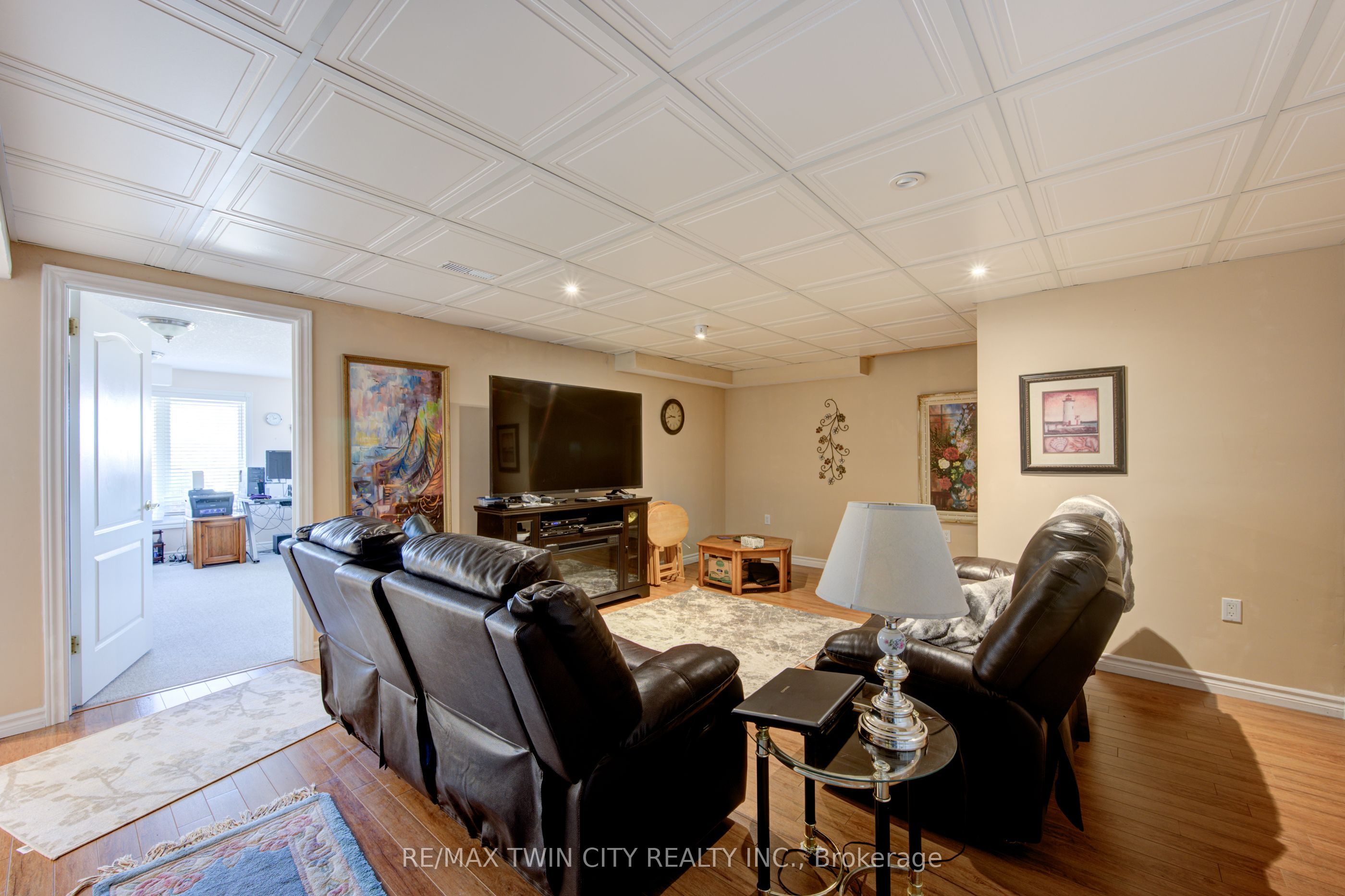40 Devonshire Drive Property Photo 39