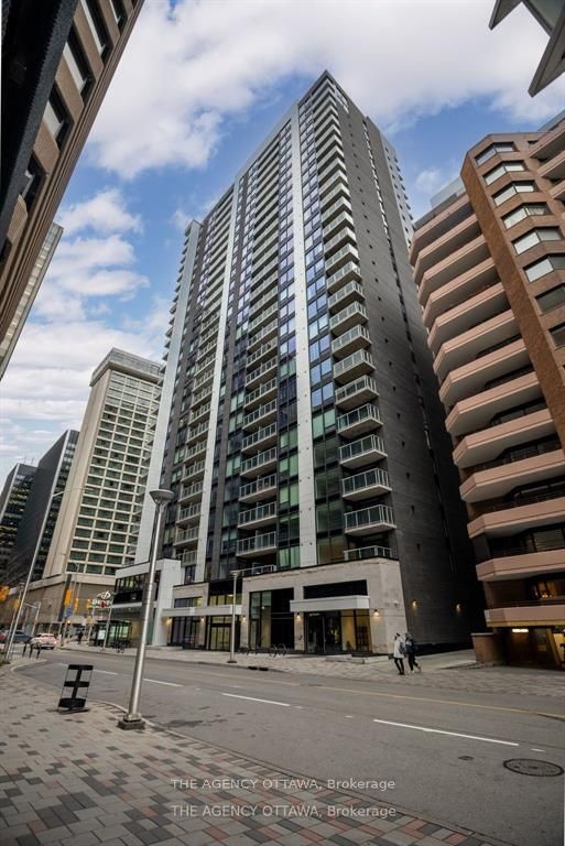 340 Queen Street 308 Property Photo 2