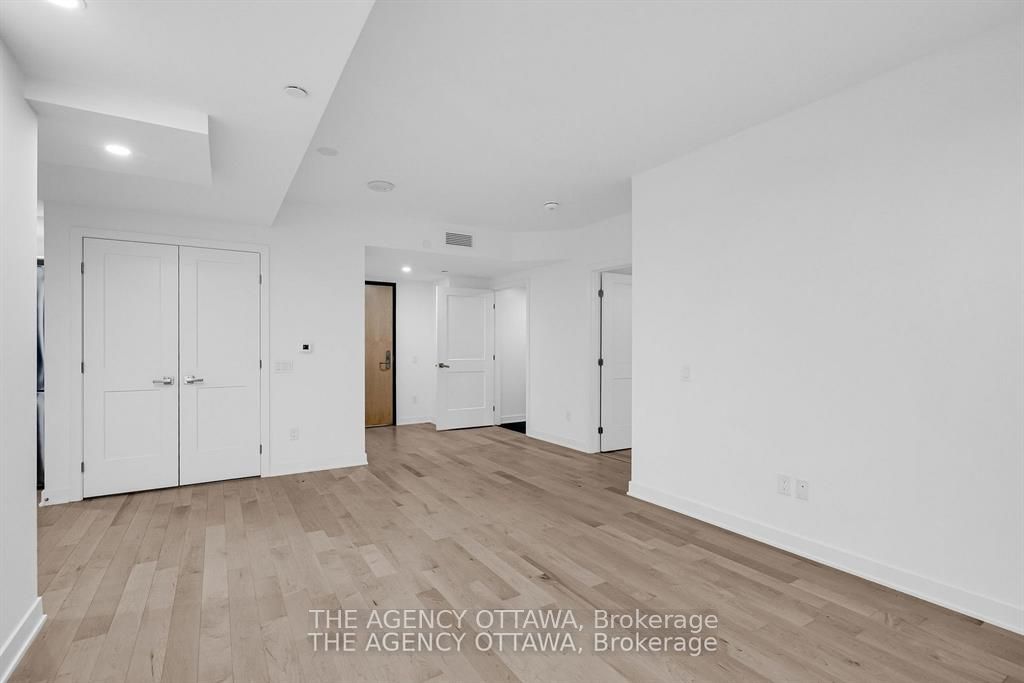 340 Queen Street 308 Property Photo 7