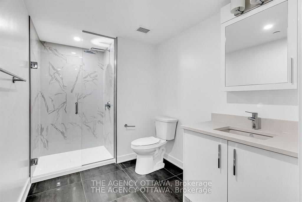 340 Queen Street 308 Property Photo 18