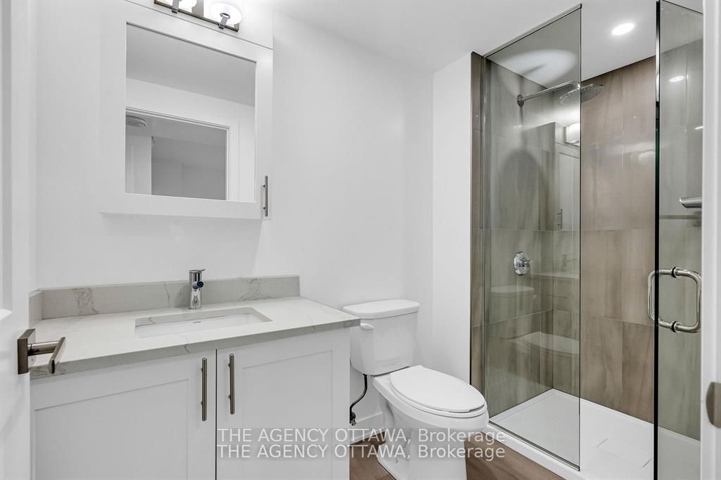 340 Queen Street 306 Property Photo 5