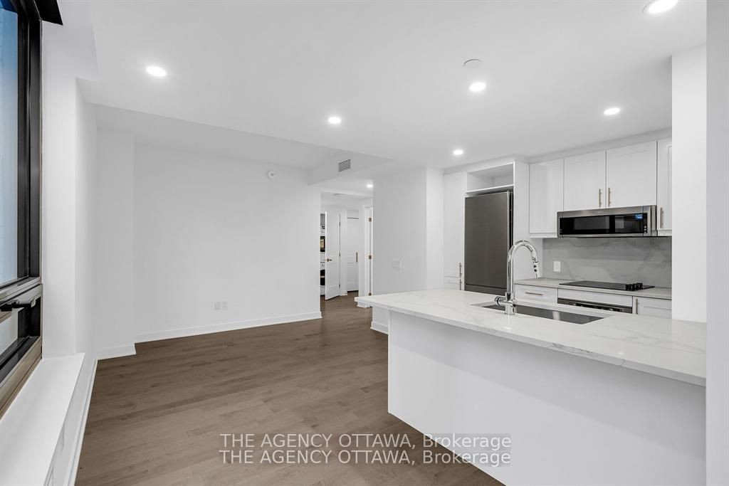 340 Queen Street 306 Property Photo 13