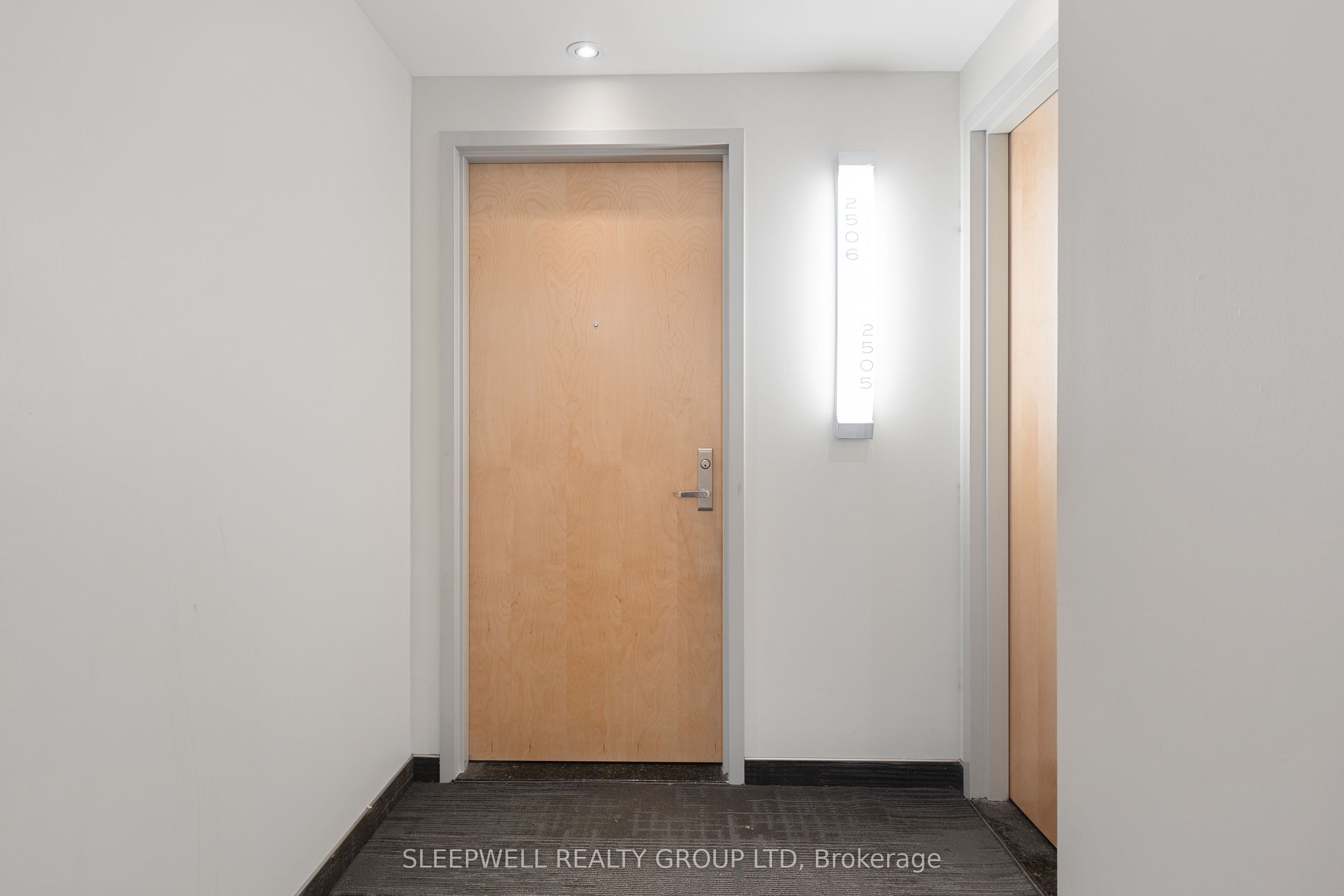 #2506 - 40 Nepean Street Property Photo