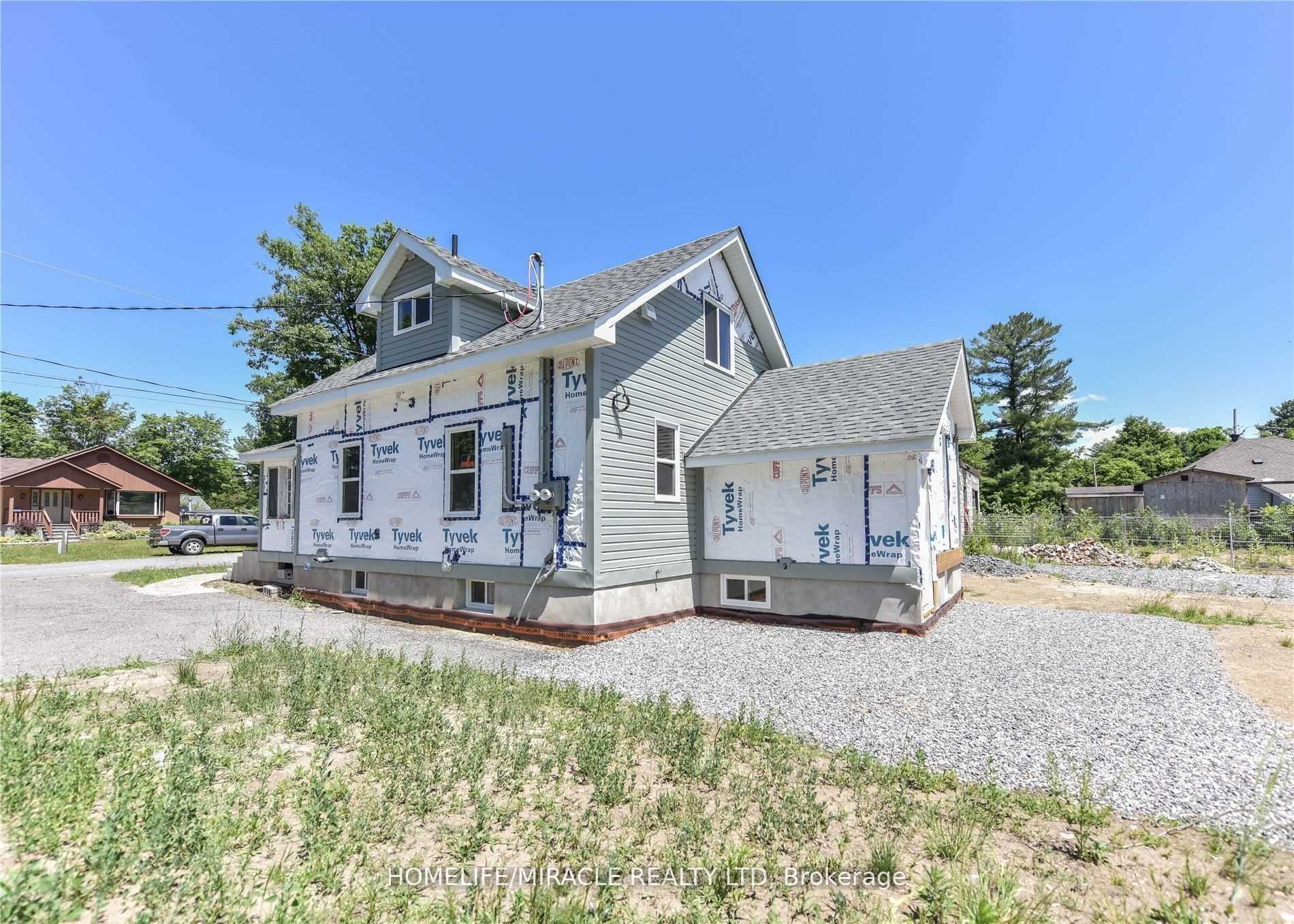 481 David Street Property Photo 6
