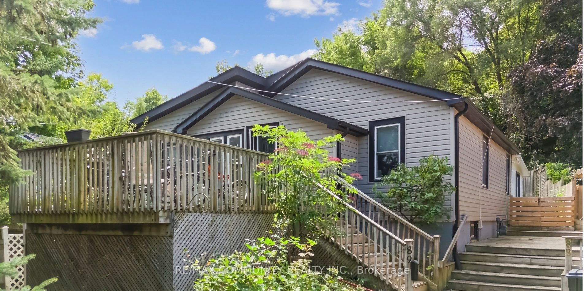 89 Washington Street Property Photo