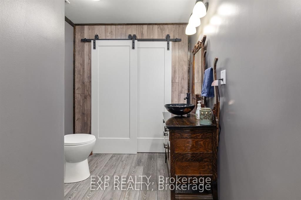 1469 Queensborough Road Property Photo 26