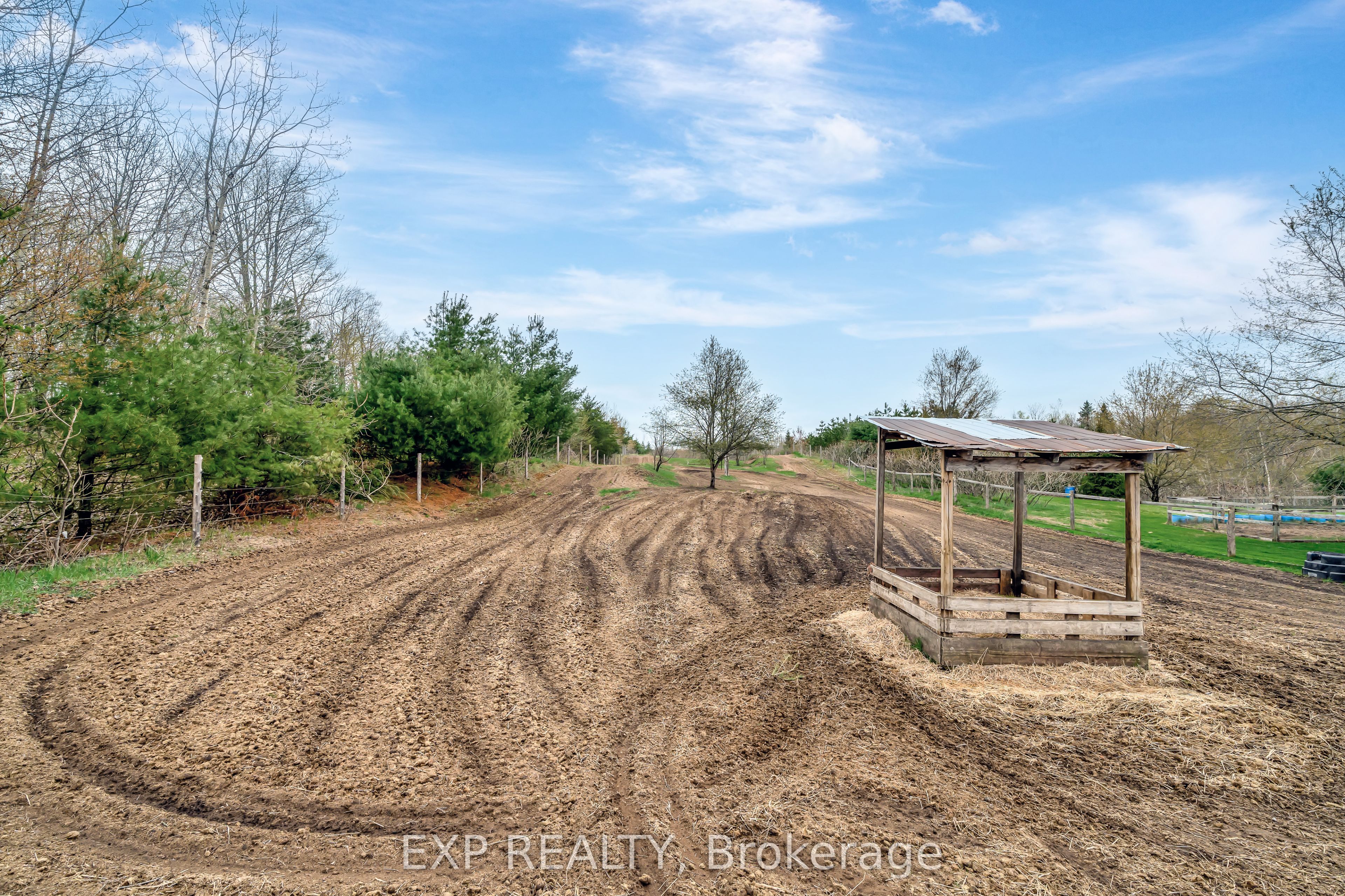 1469 Queensborough Road Property Photo 38