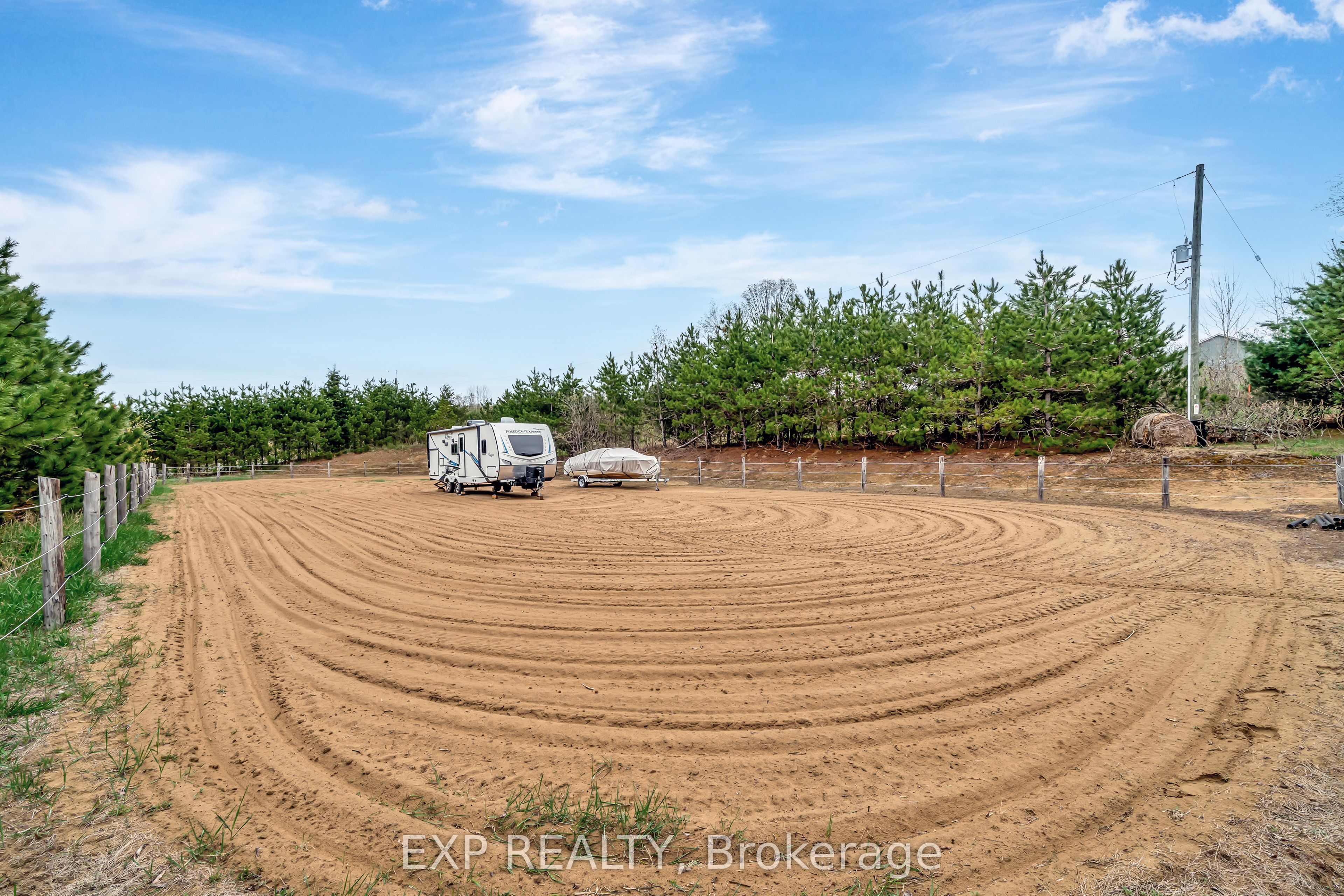 1469 Queensborough Road Property Photo 40