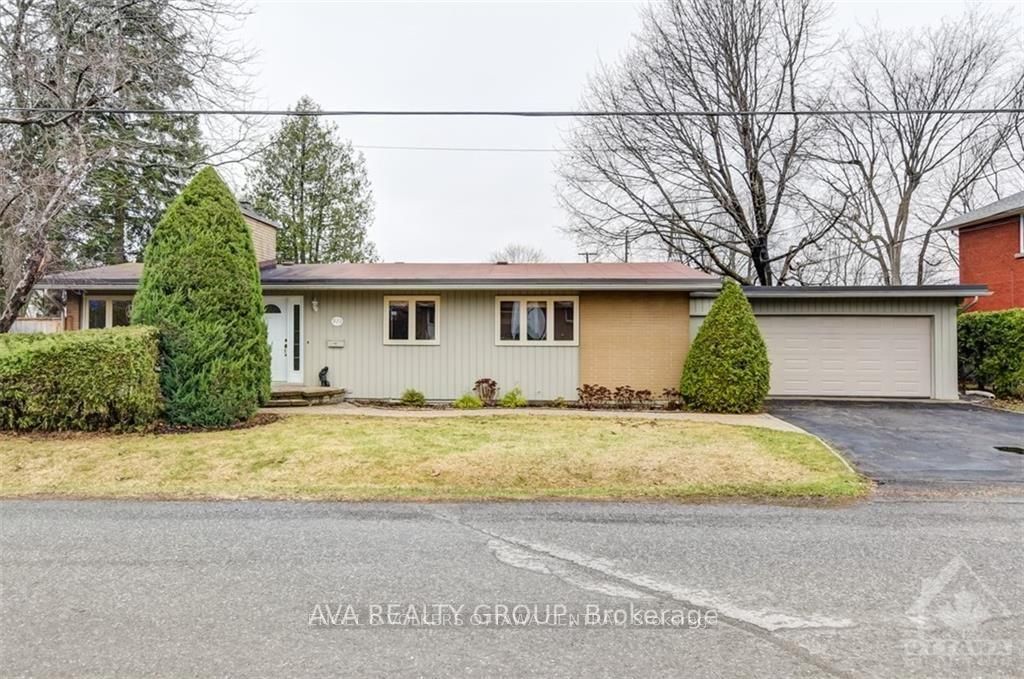 920 Iroquois Road Property Photo 1
