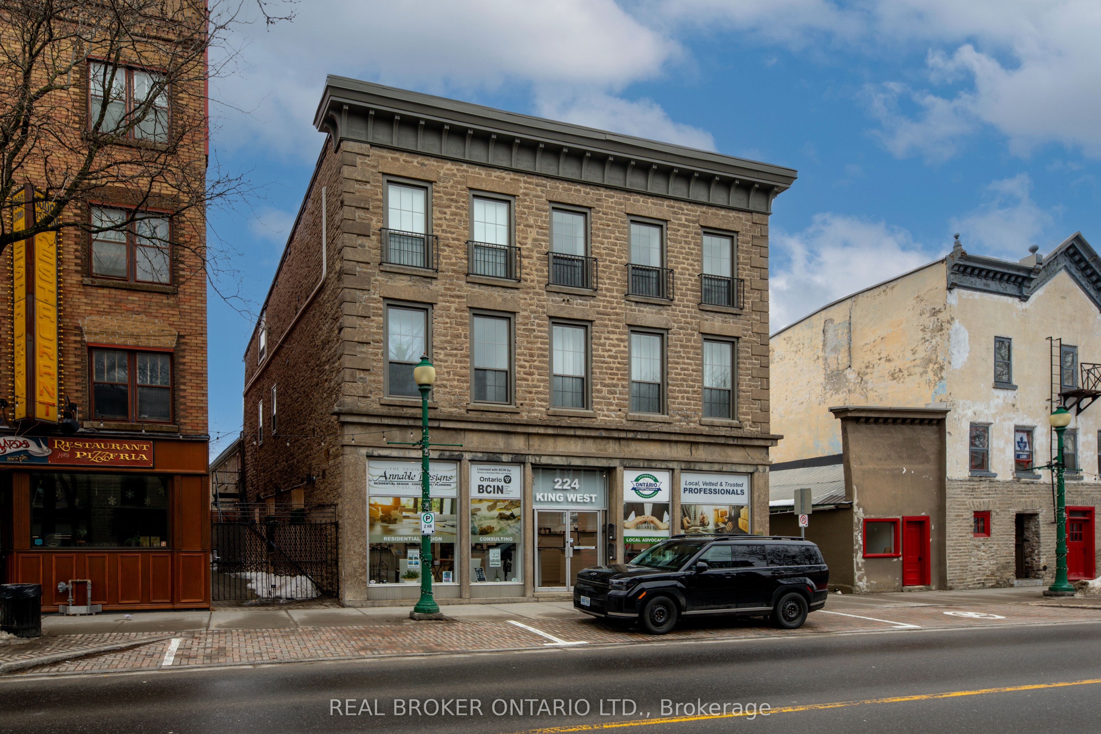 ##2 - 224 King Street Property Photo