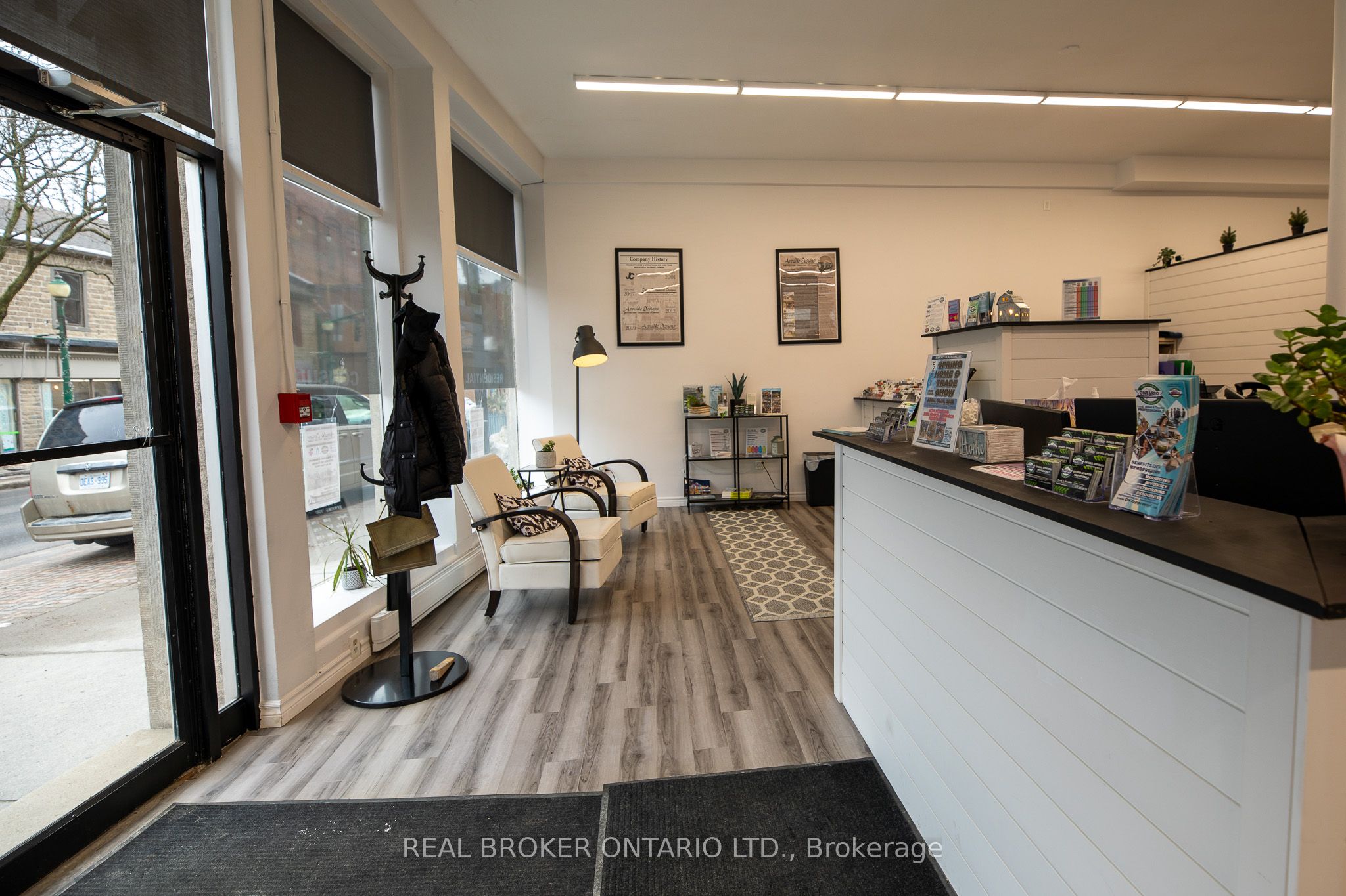 224 King Street Property Photo 6