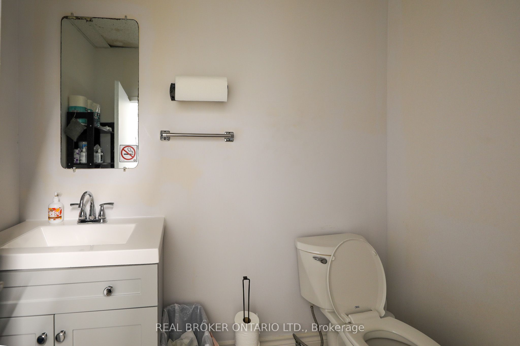 224 King Street Property Photo 15