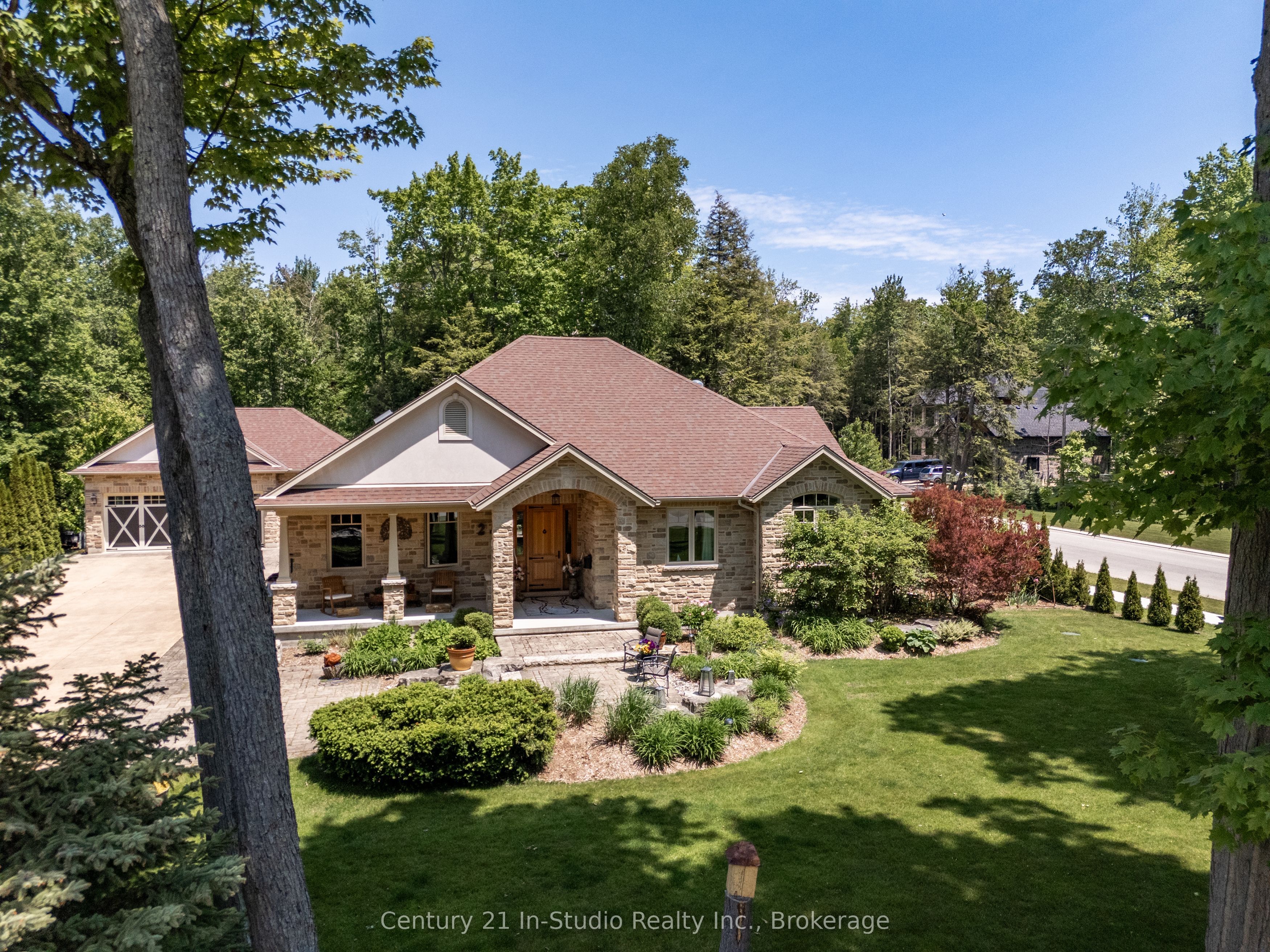 27 Carter Drive Property Photo 2