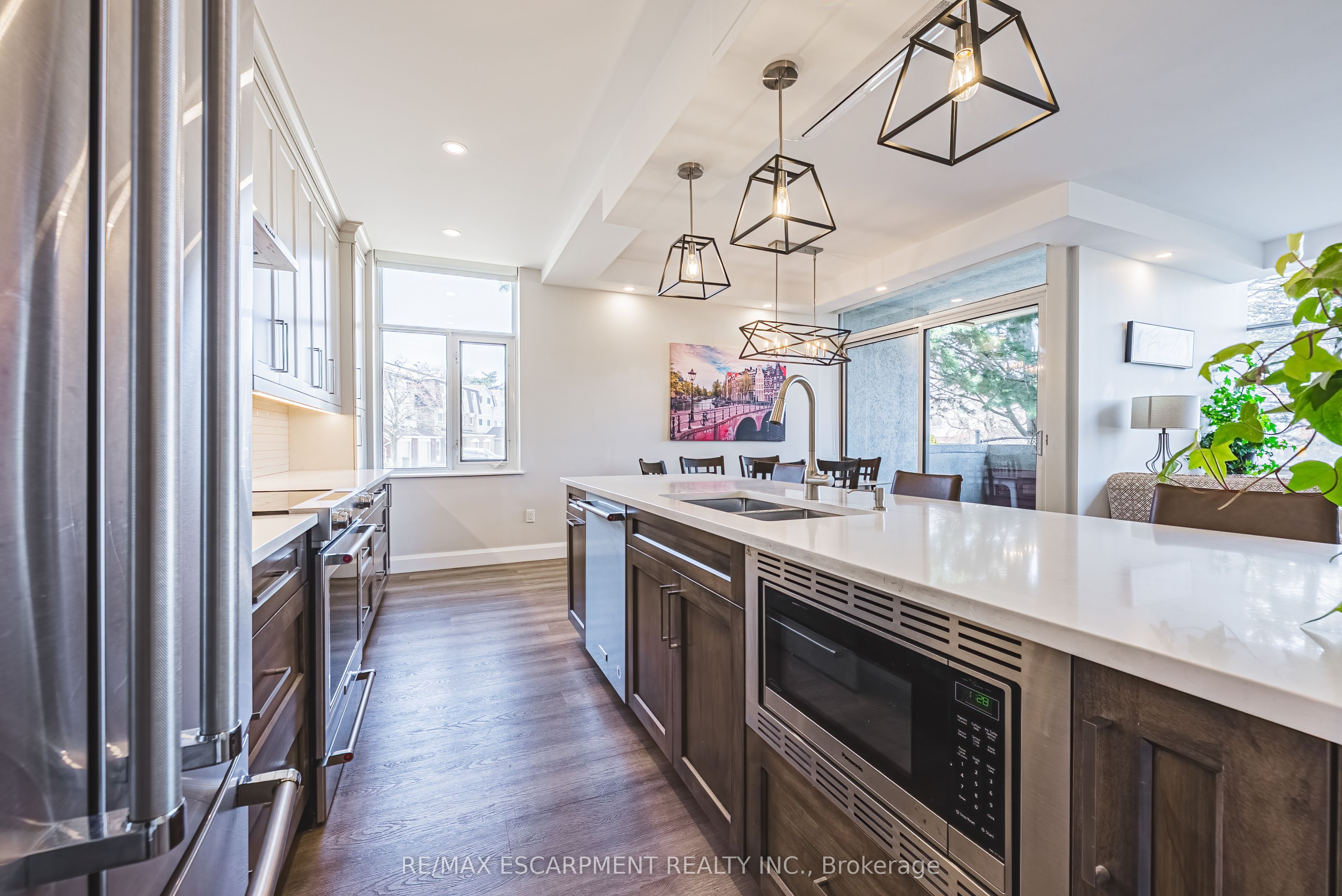 #102 - 30 Harrisford Street Property Photo 6