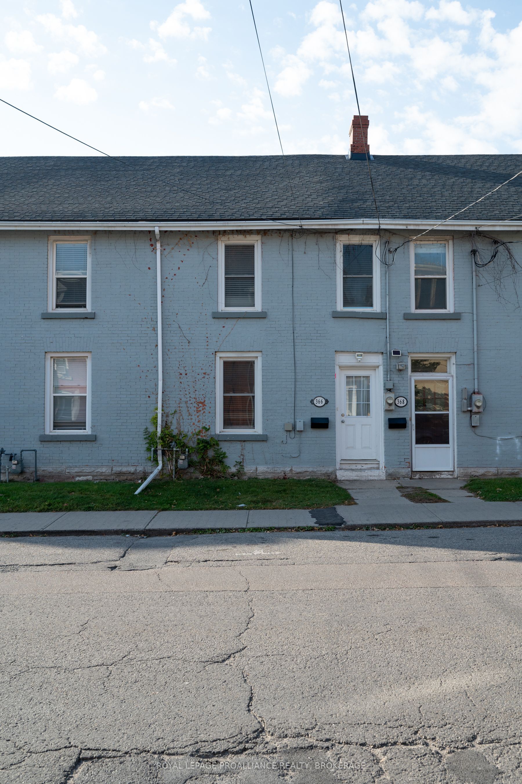 366 Barrie Street Property Photo