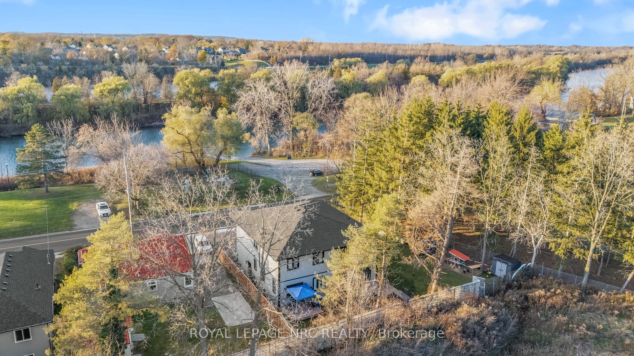 318 River Road Property Photo 26