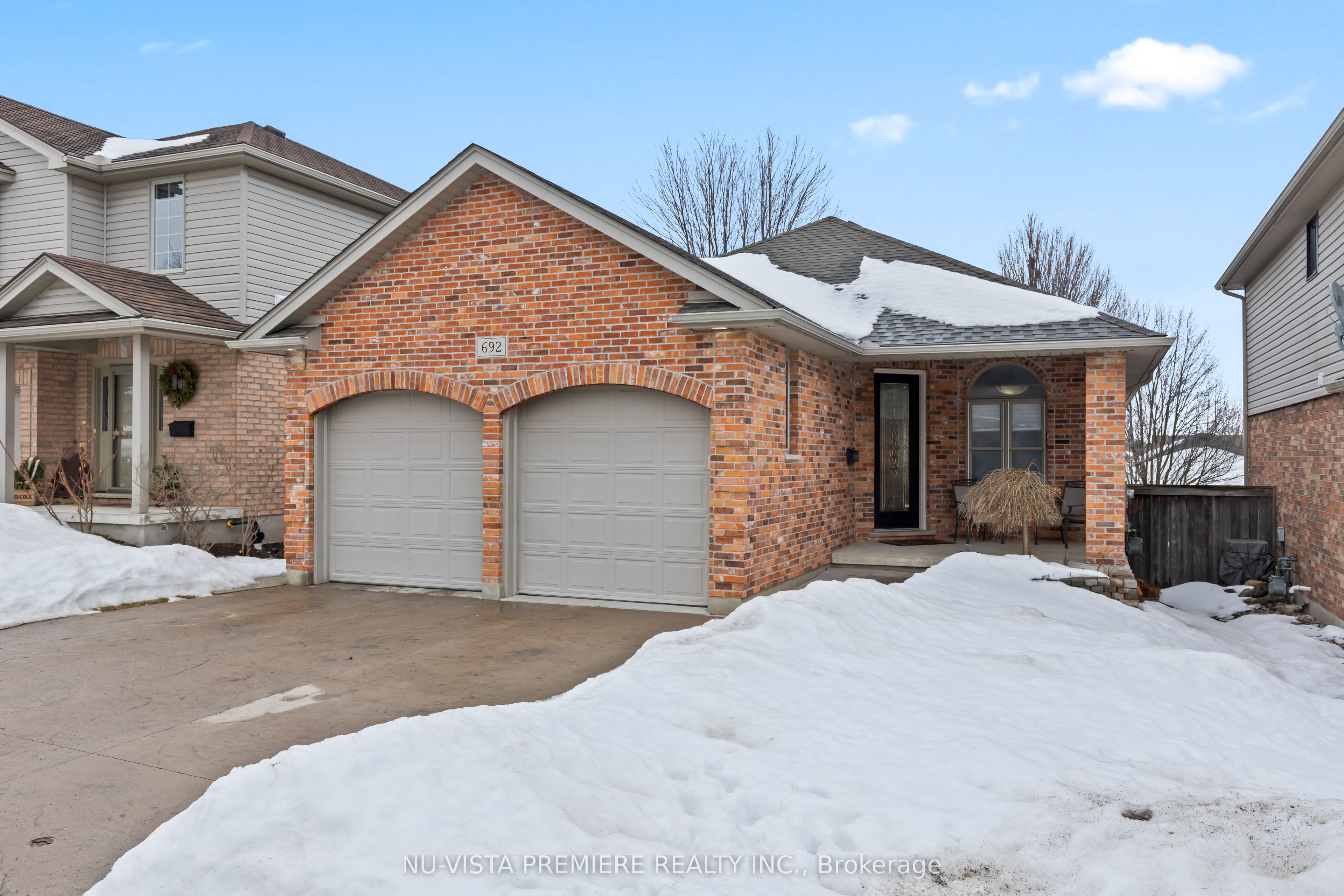 Middlesex County Real Estate Listings Main Image