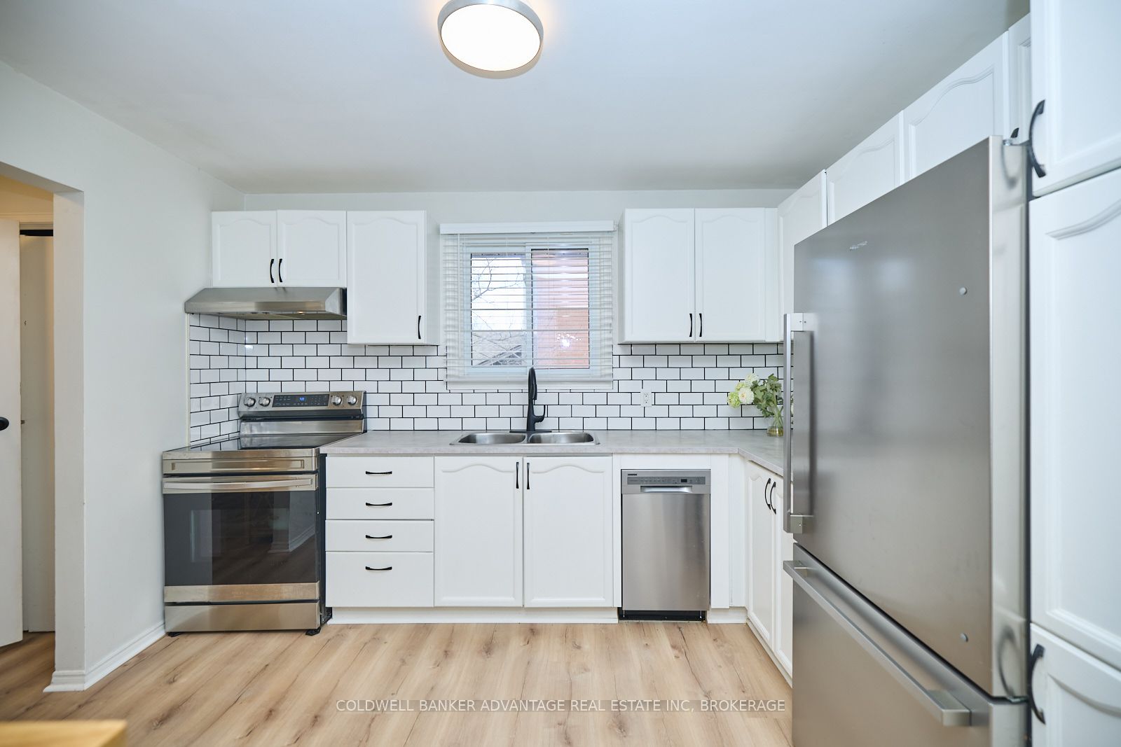 70 Northwood Drive Property Photo 6