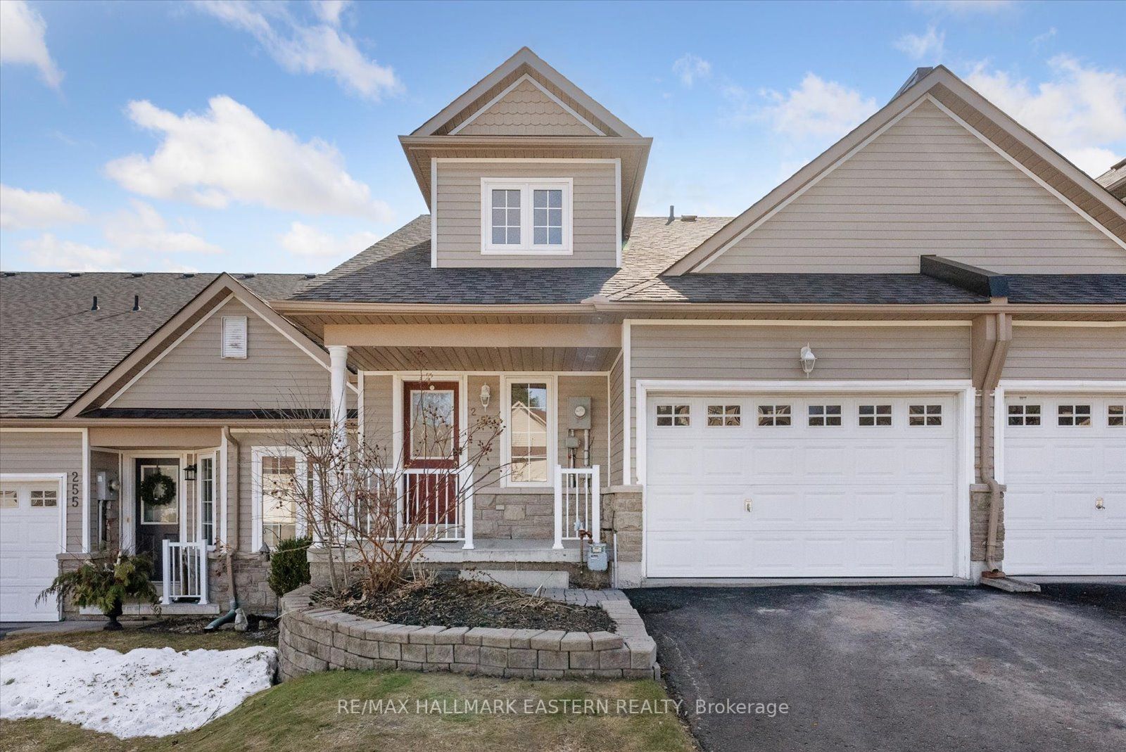 257 Tobin Court Property Photo