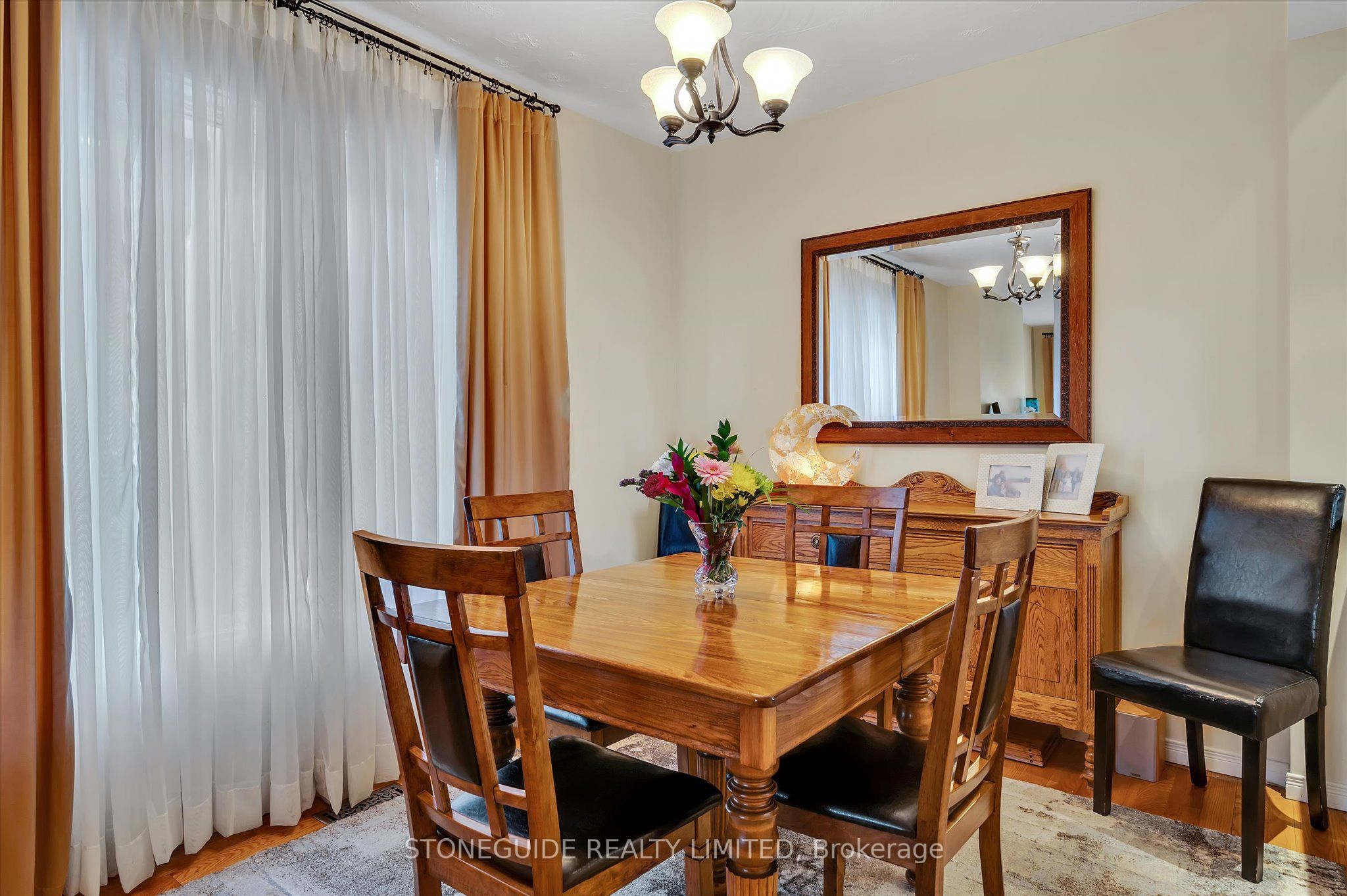 165 Edinburgh Street Property Photo 5