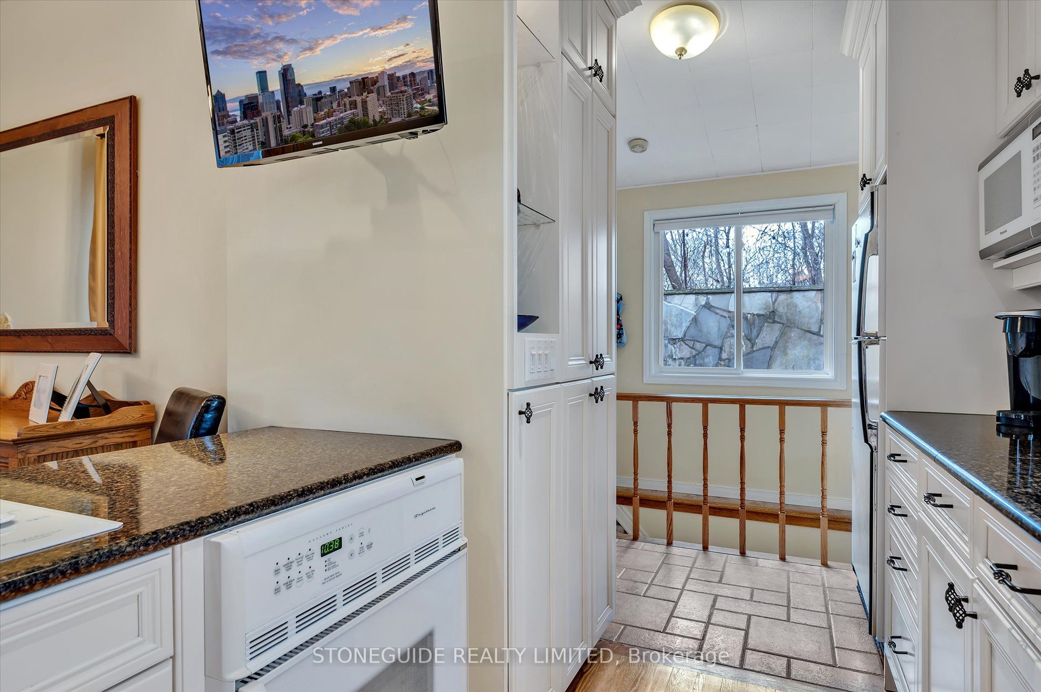 165 Edinburgh Street Property Photo 12