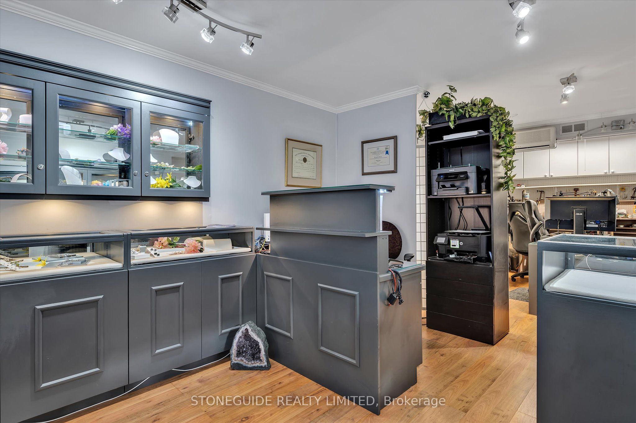 165 Edinburgh Street Property Photo 28